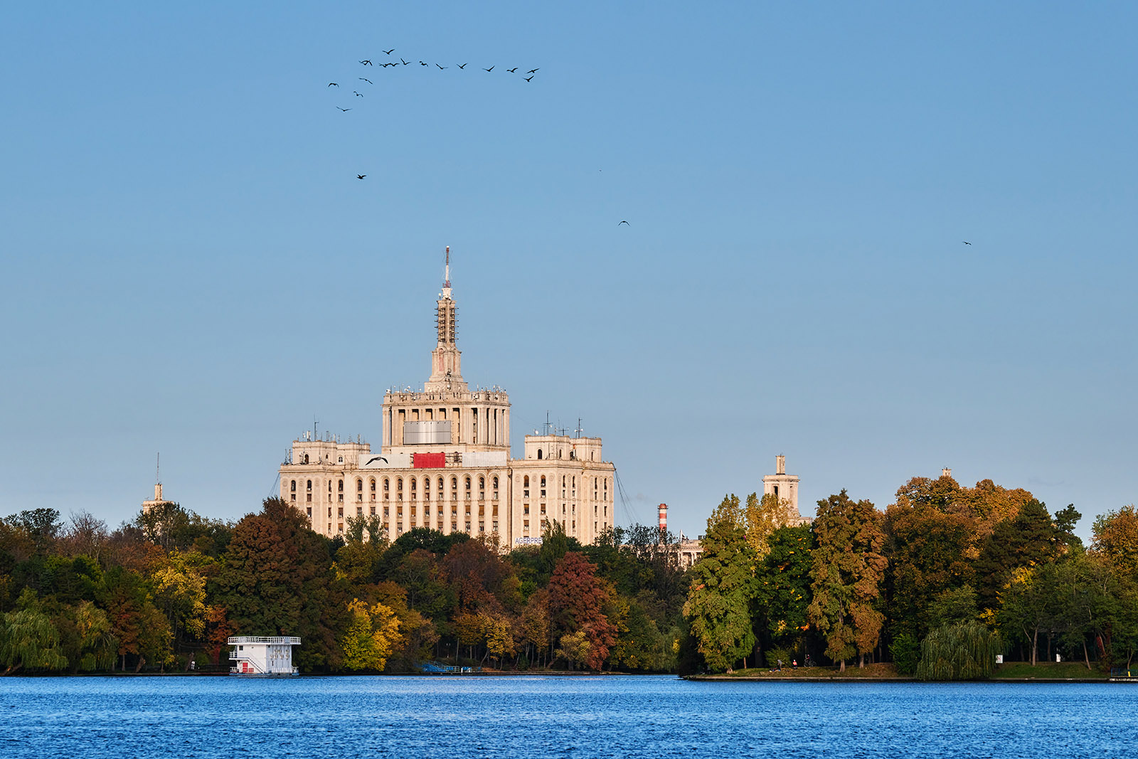 Alte Atractii din Bucuresti - Casa Presei Libere