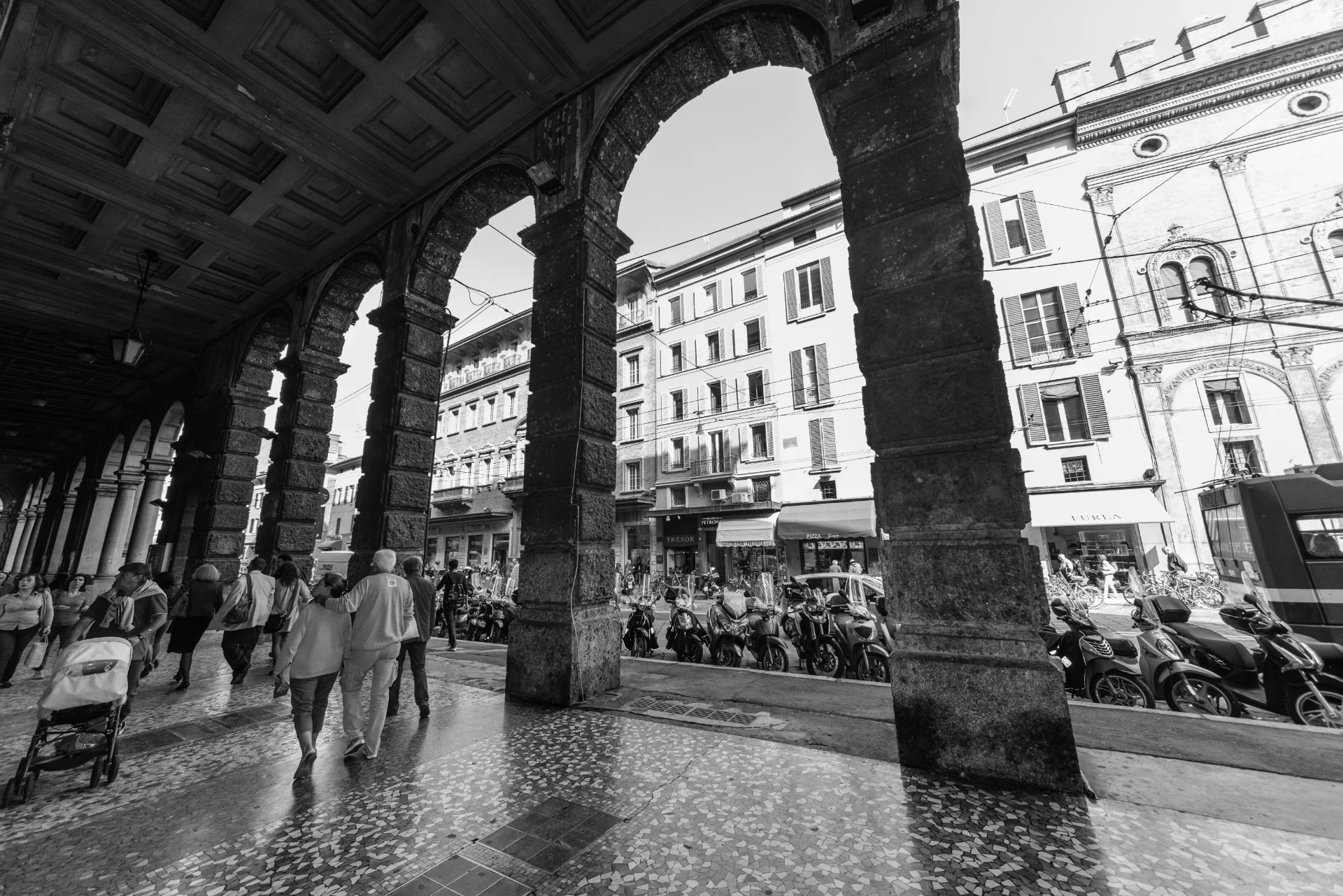 Bologna Ghid Turistic - 2 Zile in Calatorie in Bologna 04