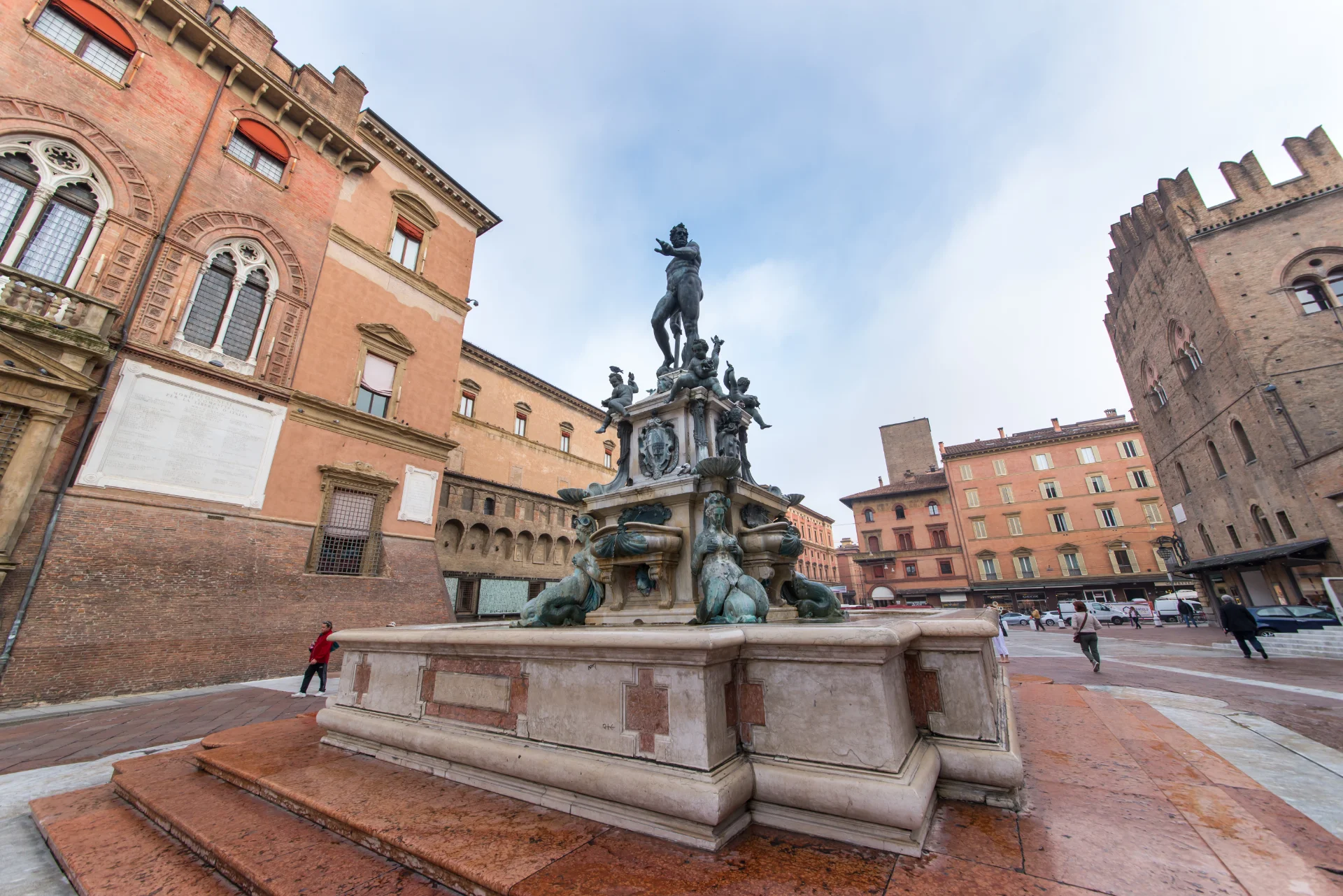 Bologna Ghid Turistic - 2 Zile in Calatorie in Bologna 05