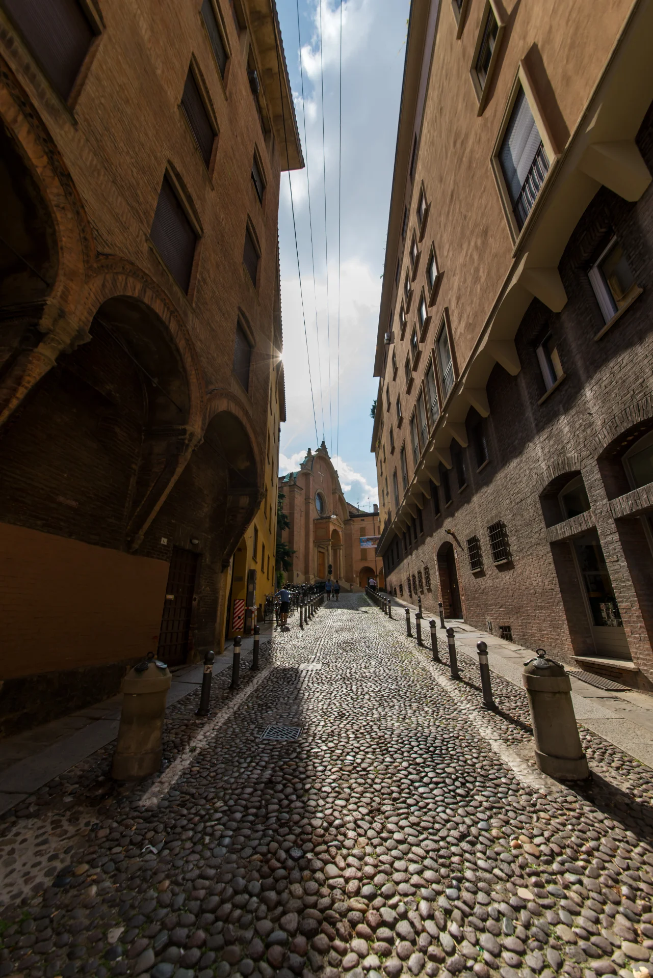 Bologna Ghid Turistic - 2 Zile in Calatorie in Bologna 18