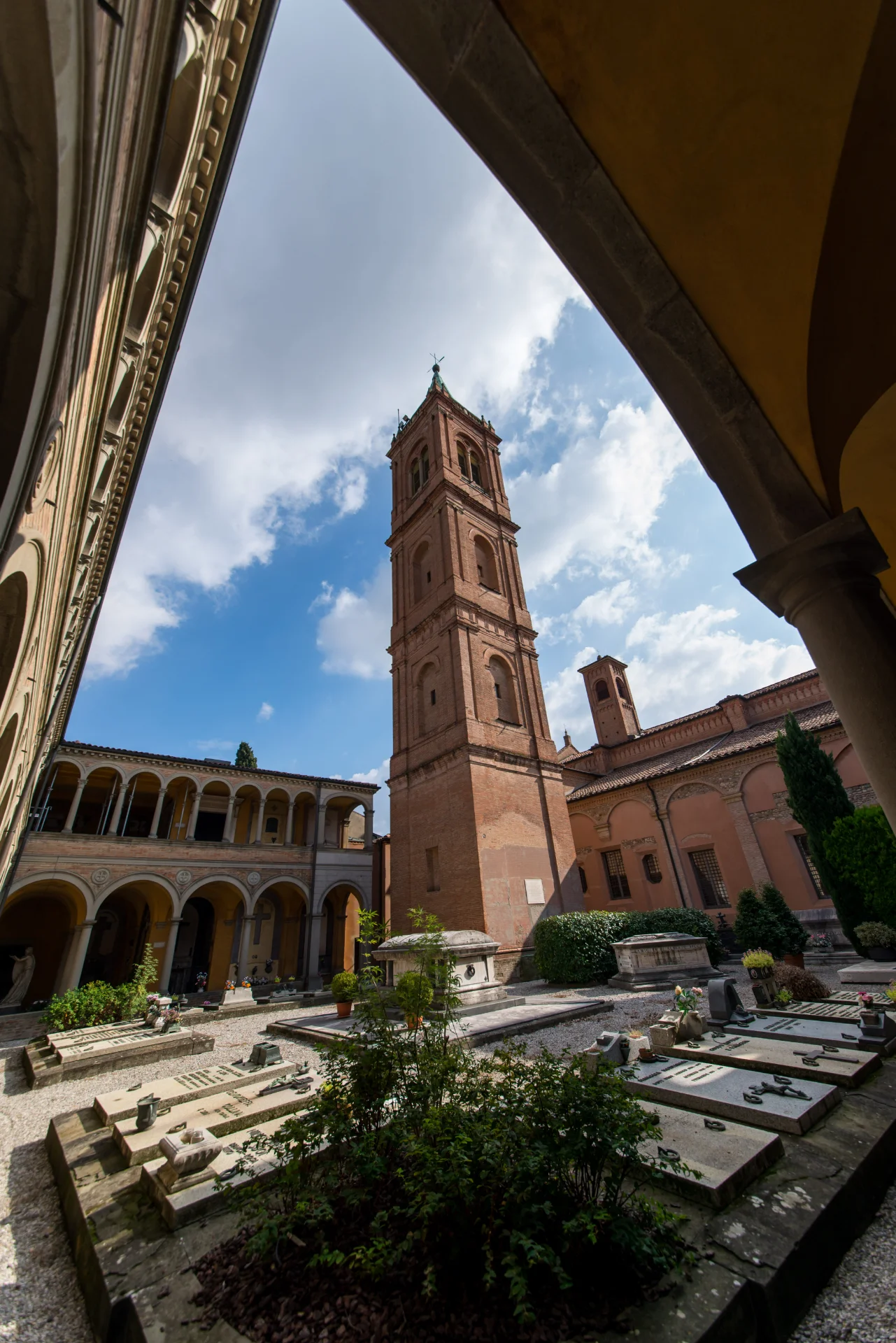 Bologna Ghid Turistic - 2 Zile in Calatorie in Bologna 32