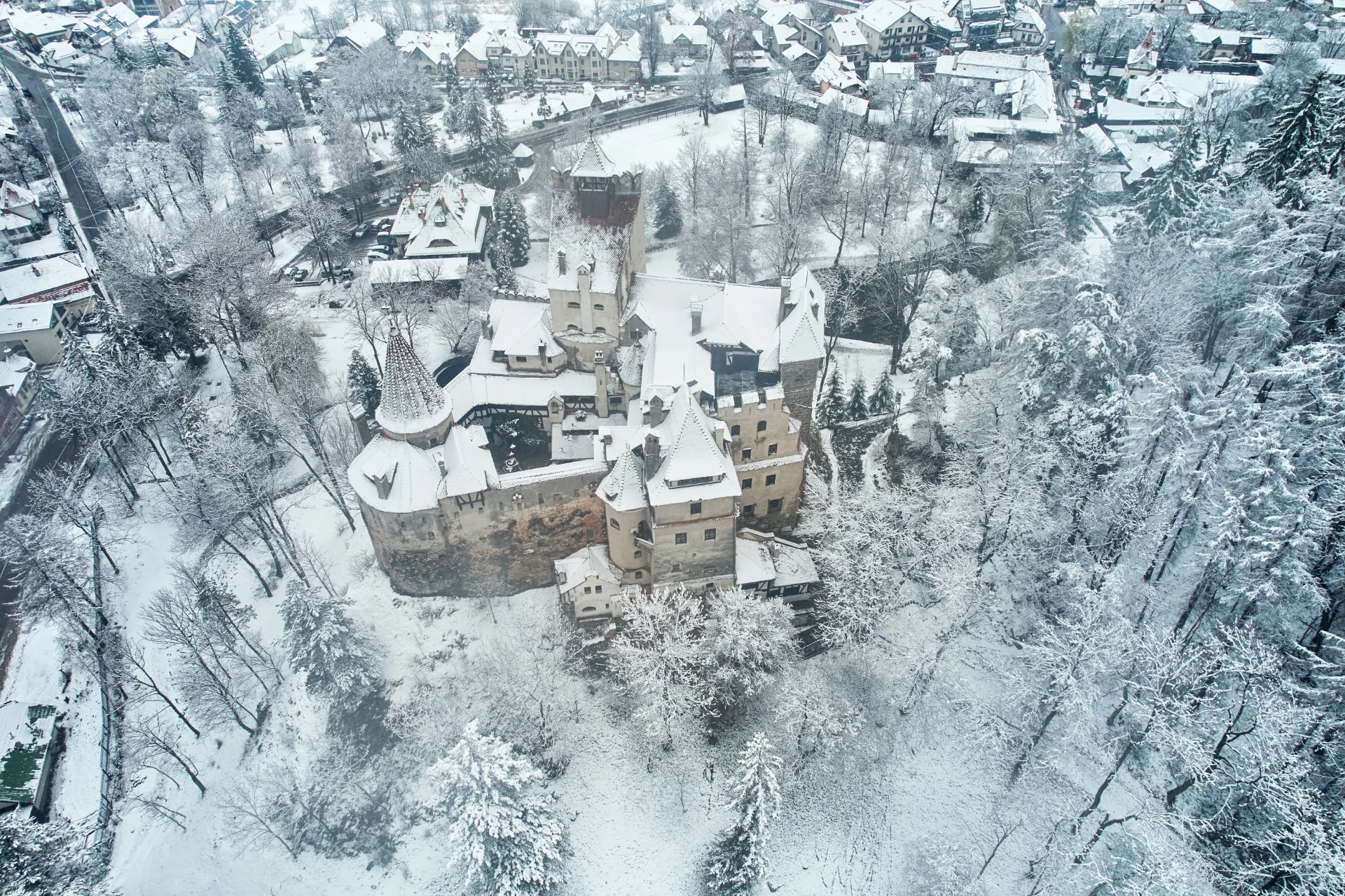 Castelul Bran - 100 Destinatii din Romania - 04