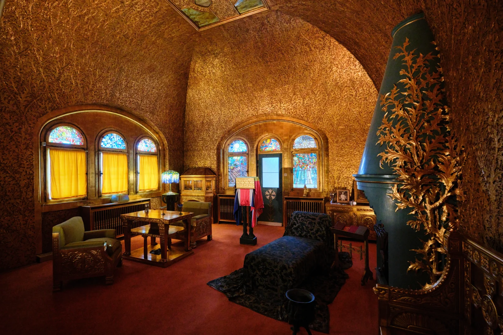 Pelișor Castle - Golden Room - 100 Travel Destinations of Romania