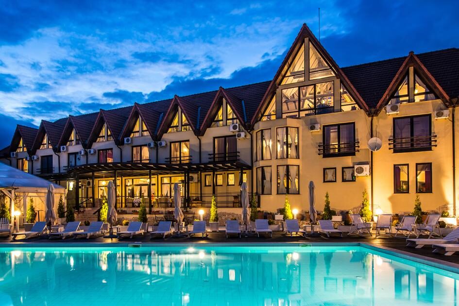 Cazare Unica in Romania - Conacul Archia Deva 1