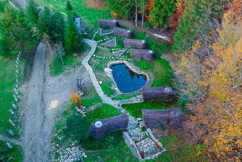 Cazare Unica in Romania - The Bears Cottages Buzau 1