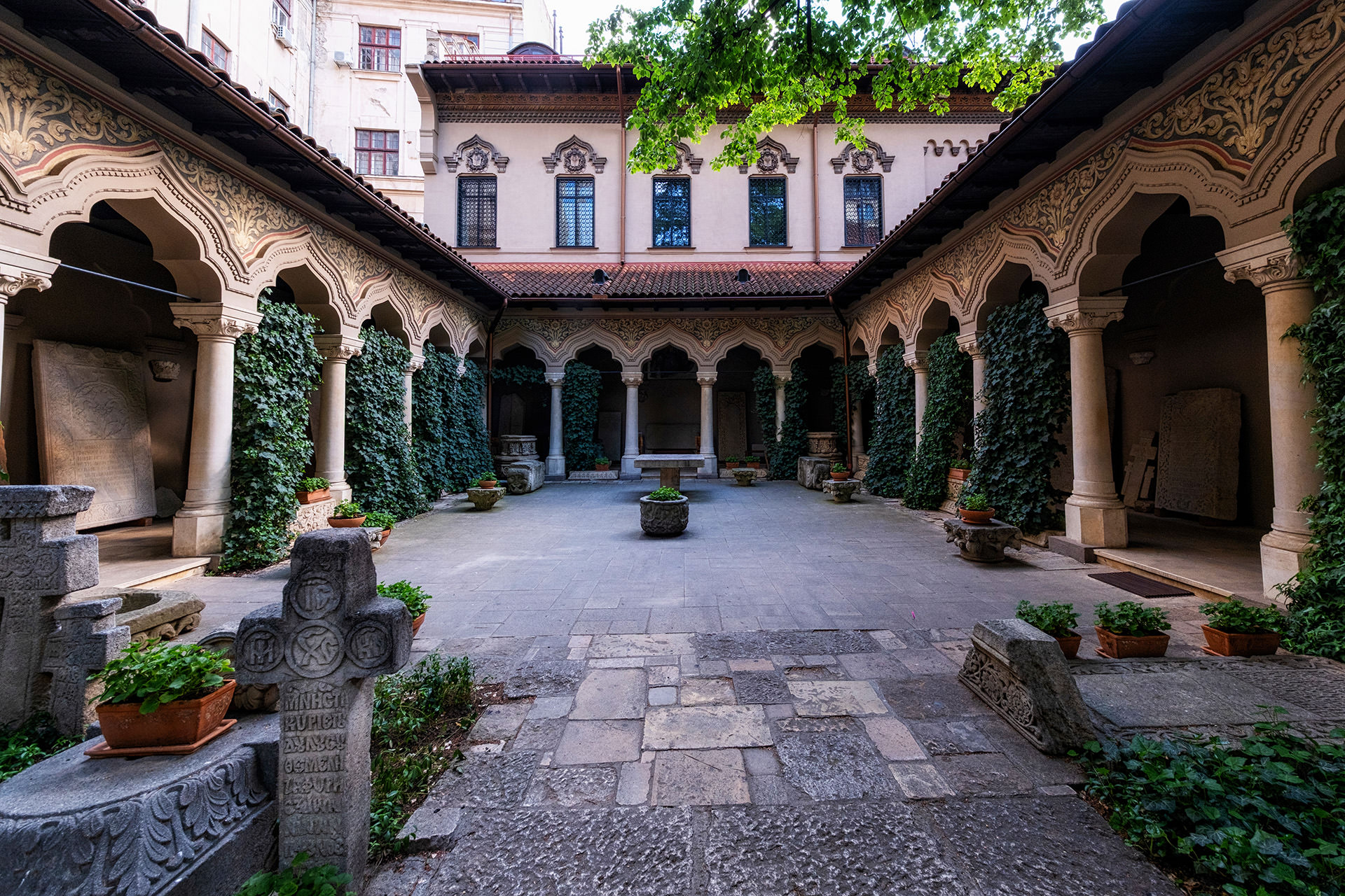 Centrul Vechi din Bucuresti 02 - Biserica Mănăstirii Stavropoleos 02