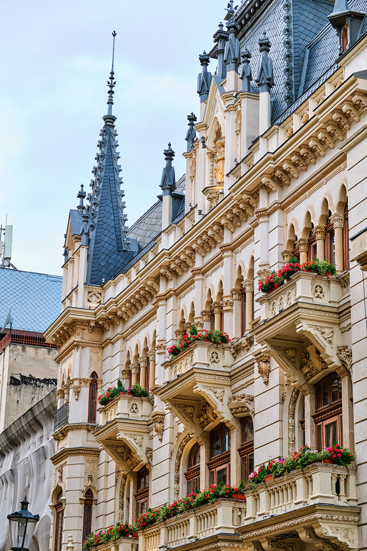 Centrul Vechi din Bucuresti 02 - Restaurantul Caru cu Bere