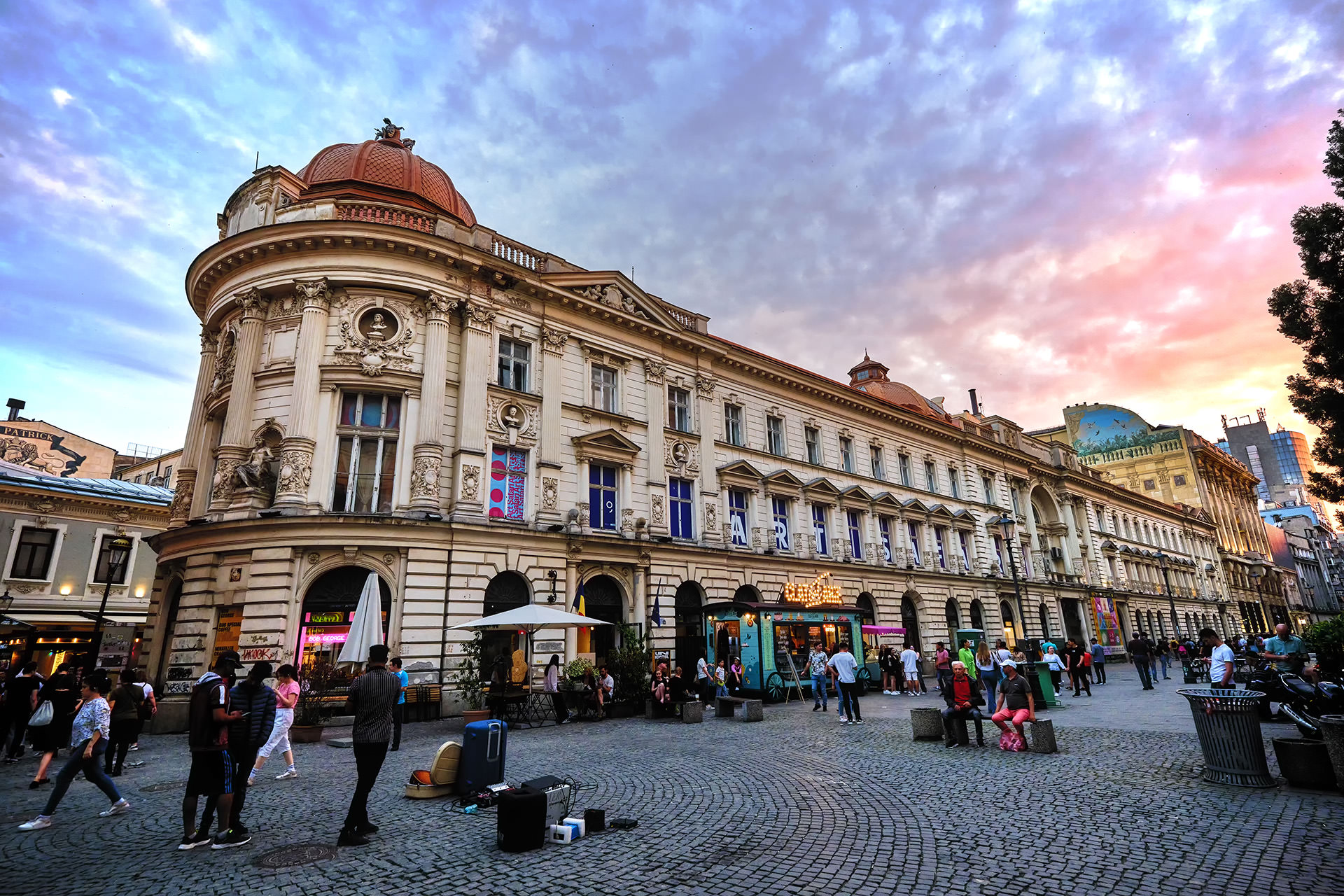 Centrul Vechi din Bucuresti 01 - Destinatii turistice din Romania