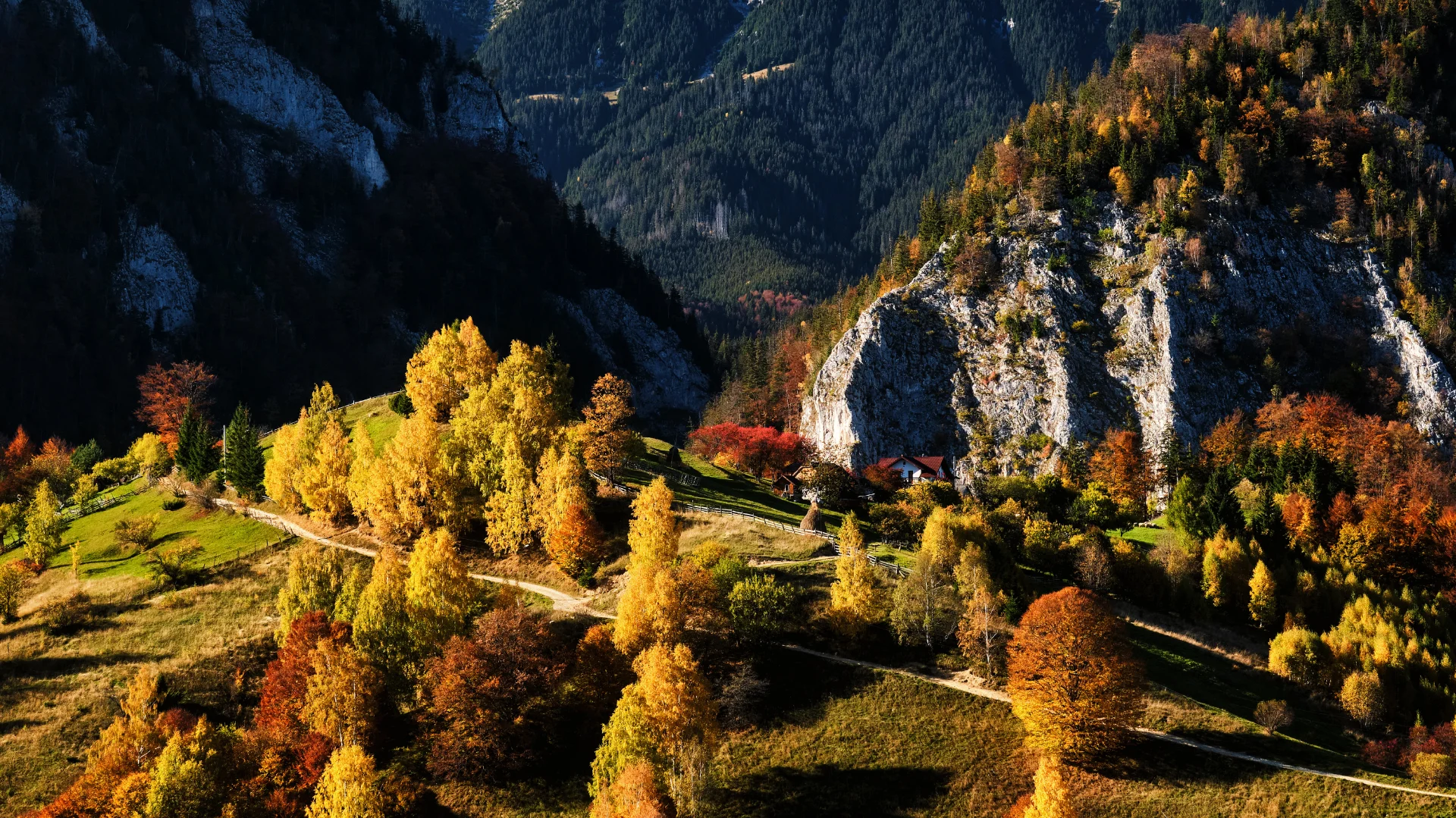 Culoarul Rucăr - Bran - 100 Destinatii din Romania - 16 - Satul Măgura