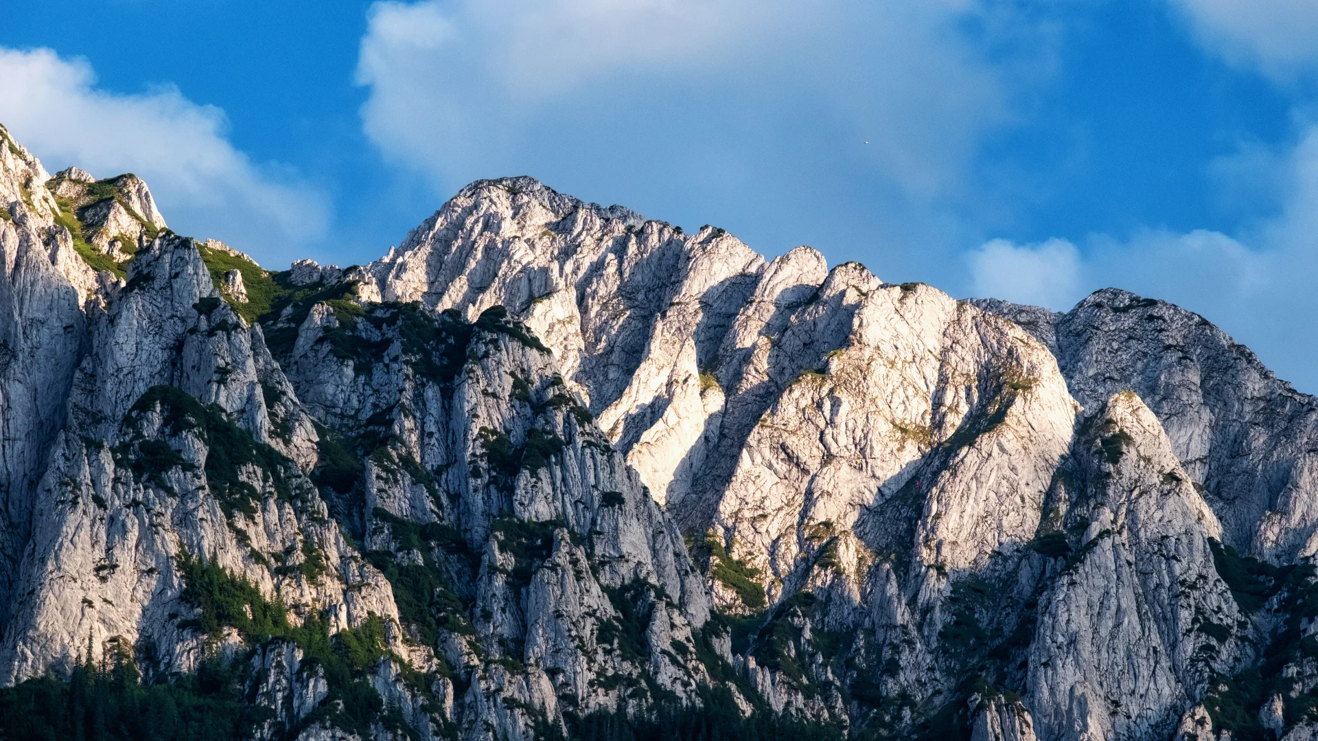 Piatra Craiului Mountains - 100 Destinations of Romania - Southern Ridge