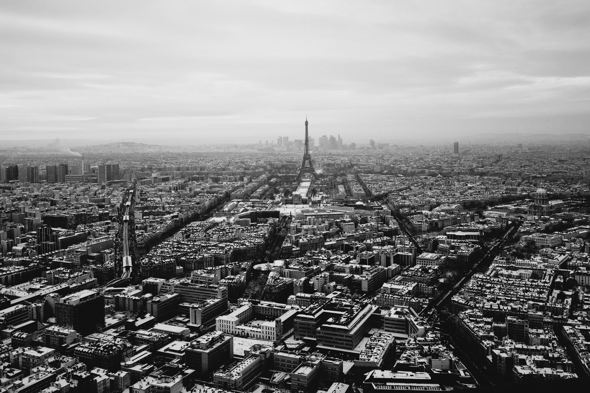 Paris – 4 Zile de Neuitat în Orașul Iubirii Eterne