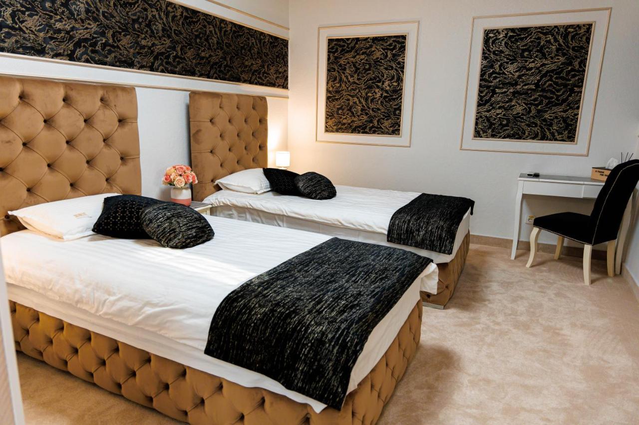 Pensiunea-Infinity-Ghid-Turistic-Targu-Jiu-1-zi-in-Targu-Jiu