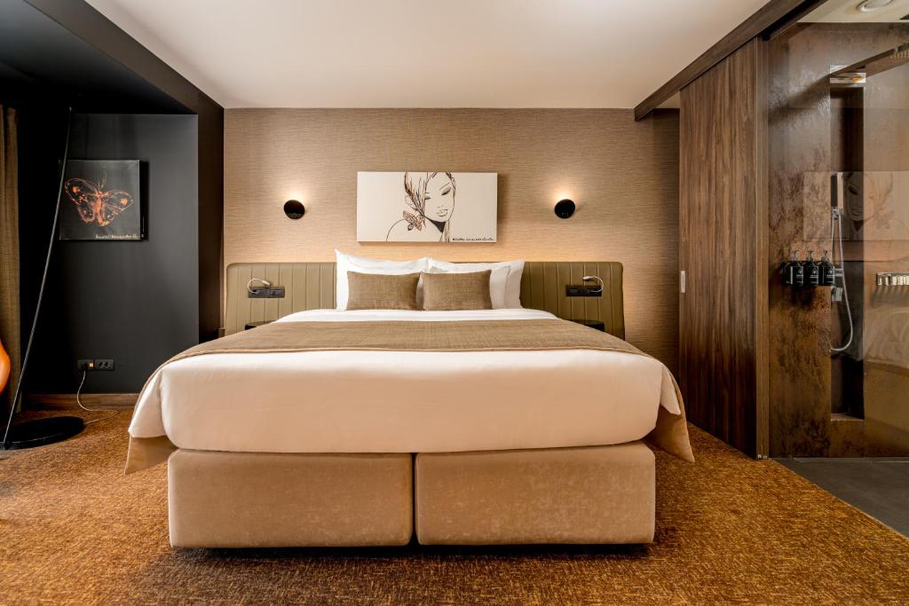 Accommodation Recommendations in Brașov Old Town - Hotel Kronwell