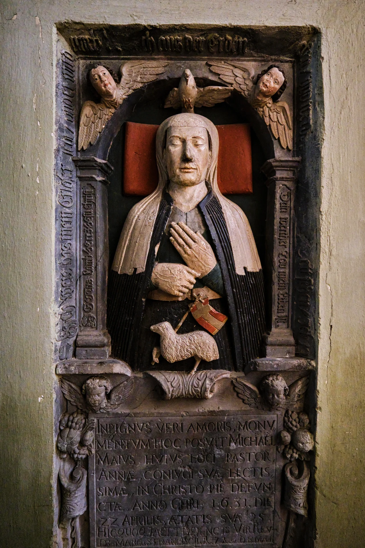 Țara Bârsei - Ghid Turistic Destinatii din Romania 25 - Biserica Fortificată Cristian