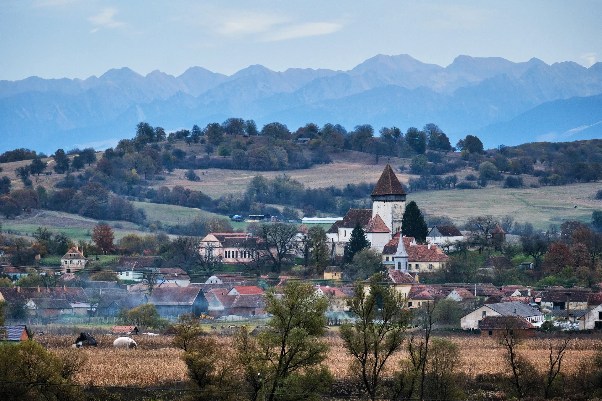 Biserica Fortificată Hosman - Colinele Transilvaniei 134