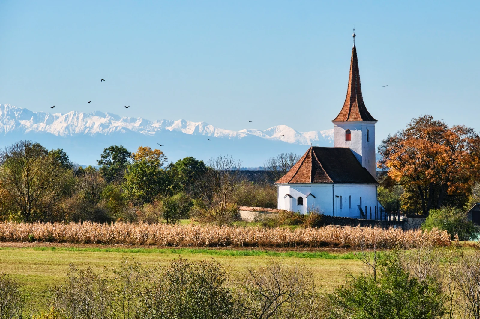 Biserica Unitariană Hoghiz - 100 Destinații din România 37