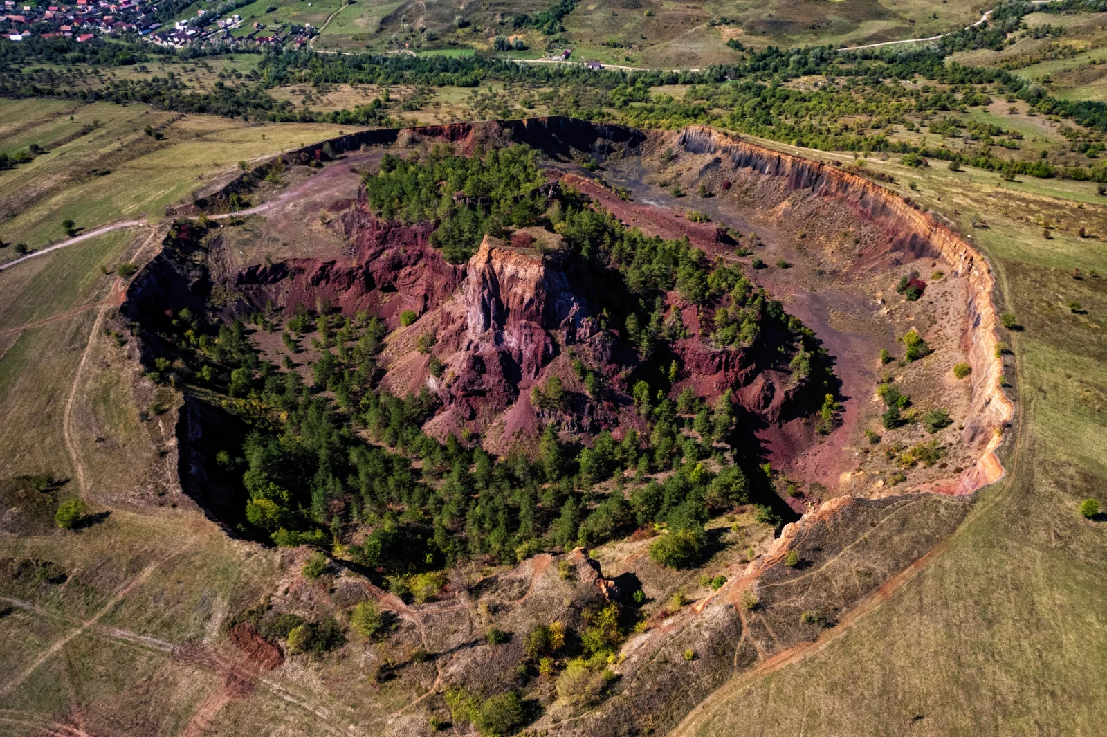Complexul Racoș - Vulcanul Stins - 100 Destinații din România 16