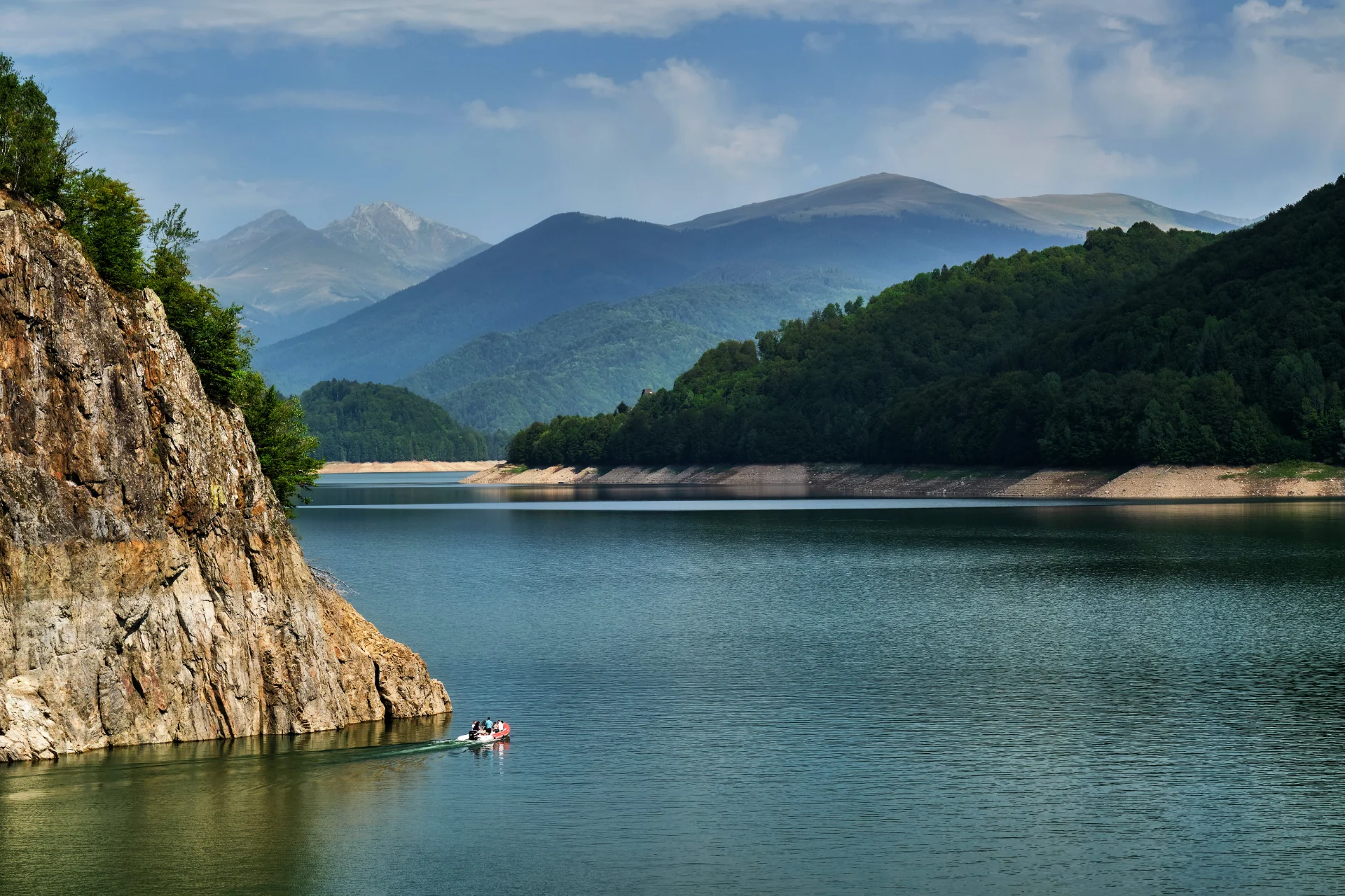 Drumul Transfăgărășan - 100 Destinații din România 05 - Lacul Vidraru