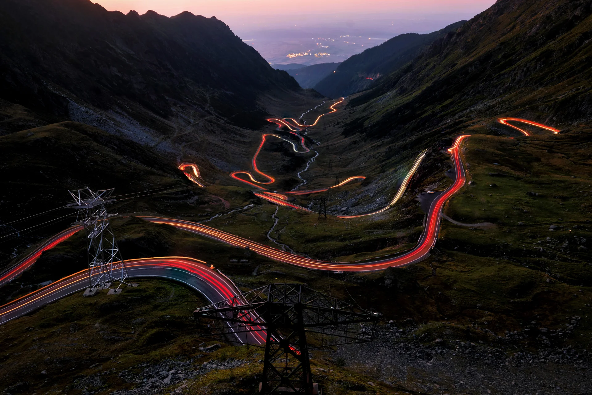 Drumul Transfăgărășan - 100 Destinații din România 37 -