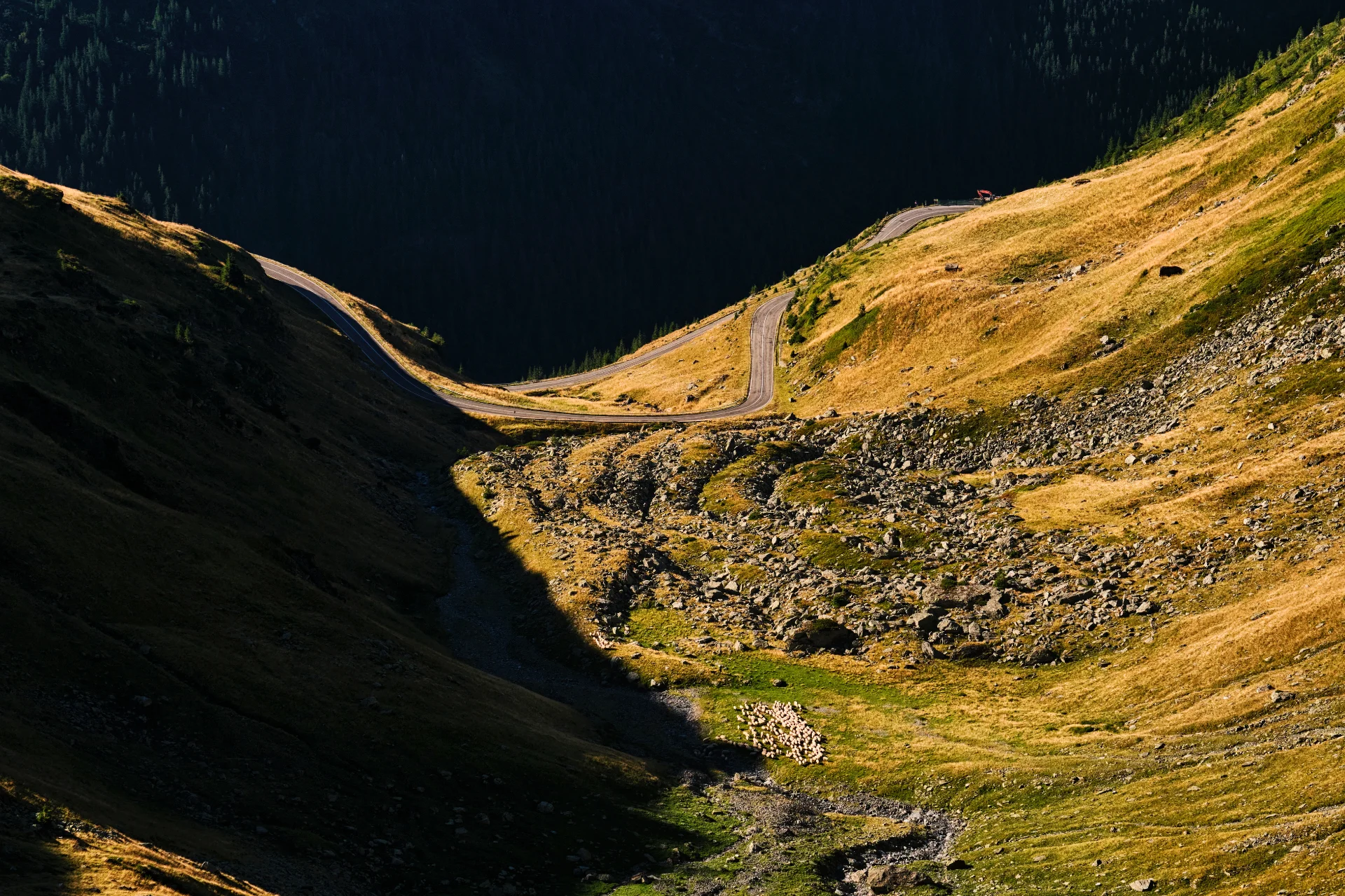Drumul Transfăgărășan - 100 Destinații din România 44 -
