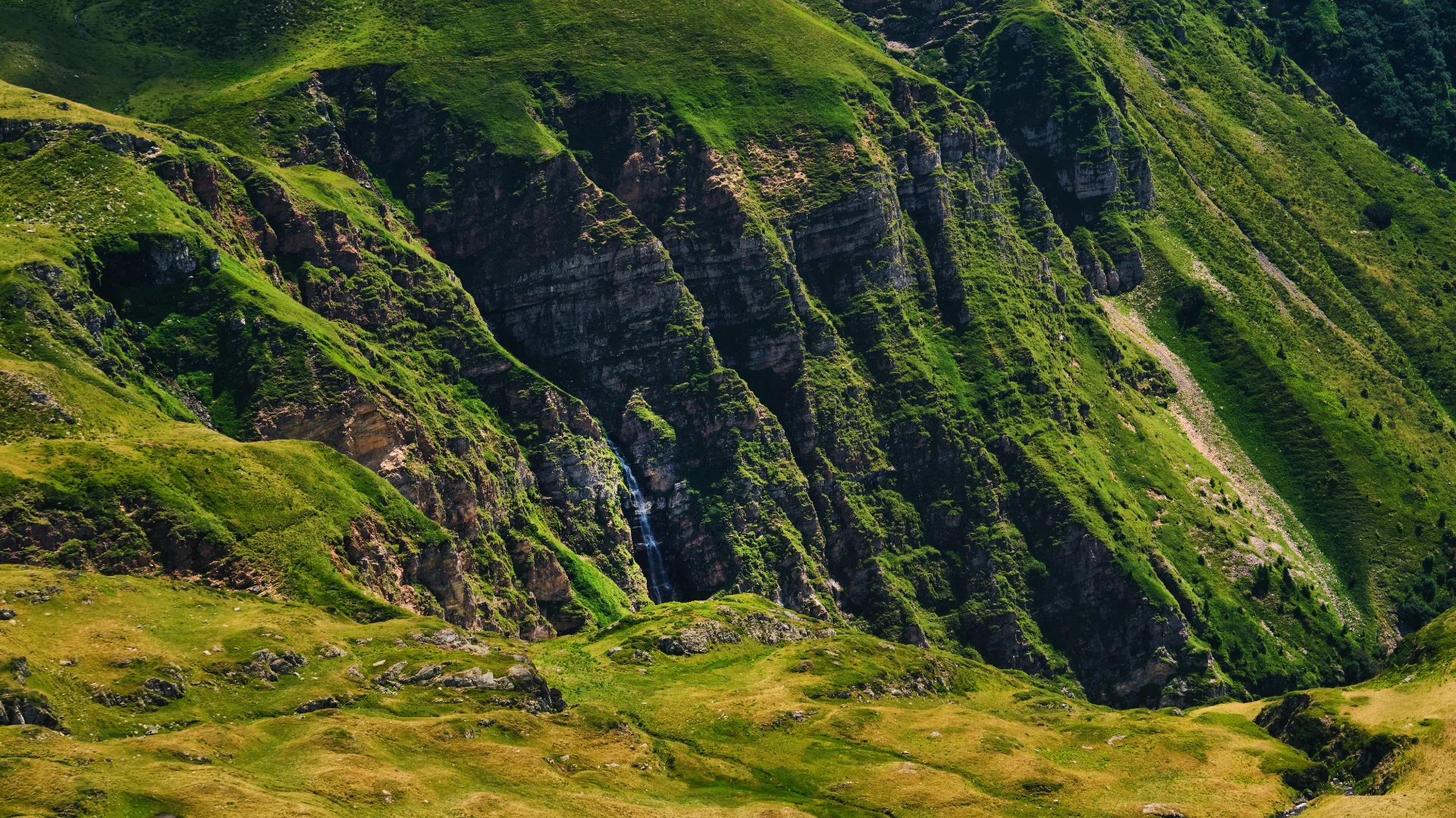 Munții Făgăraș - 100 Destinații din România 51 - Căldarea Moldoveanului