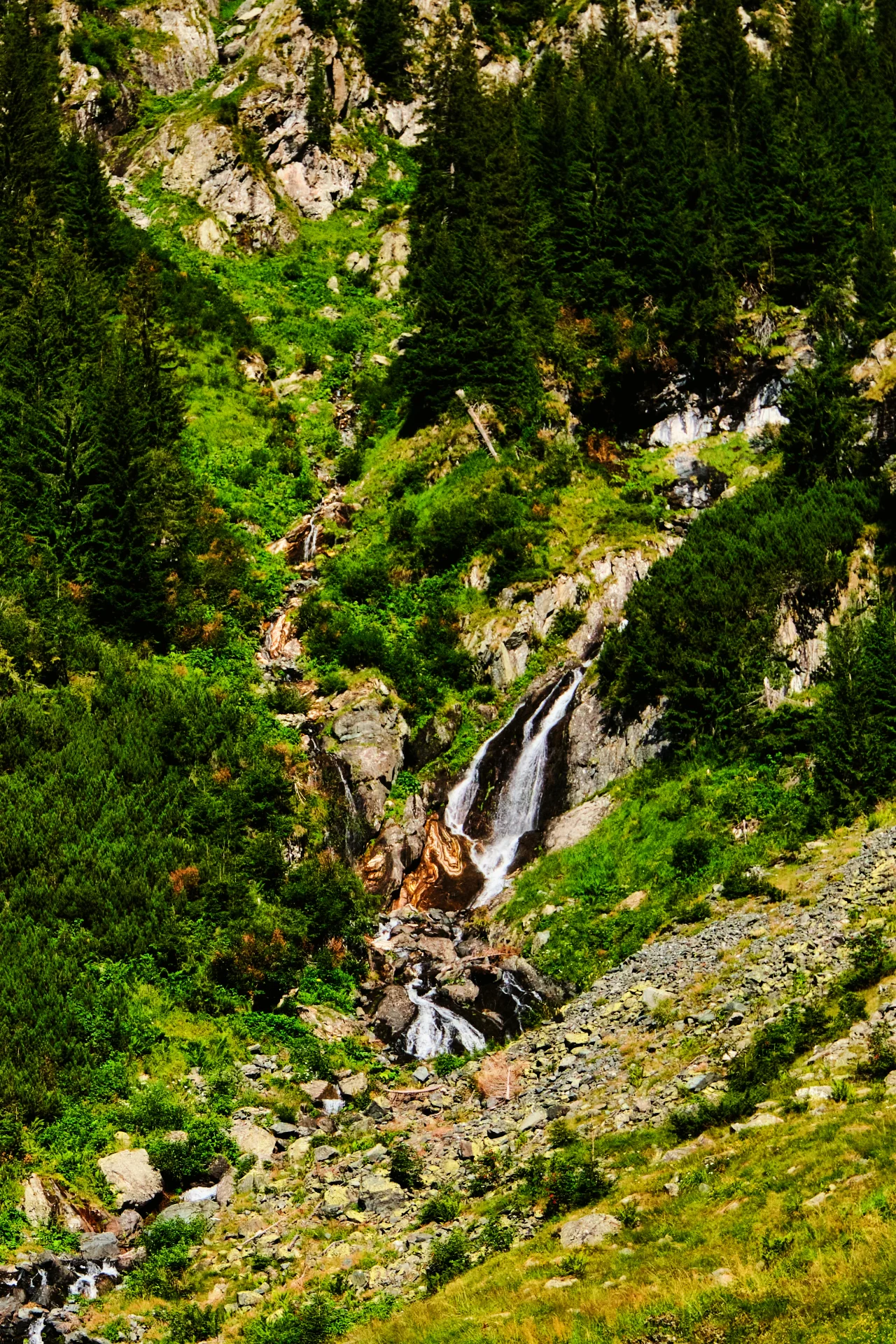 Munții Făgăraș - 100 Destinații din România 85 - Cascadele din Valea Rea