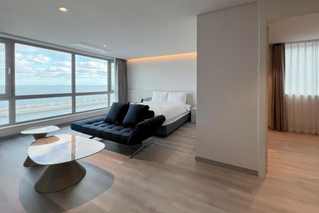 Recomandari Cazare Coreea de Sud - Top 10 Coreea de Sud - Hotel Ocean Suites Jeju