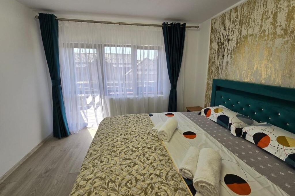 Recomandari Cazare lângă Nucșoara - Pensiunea Corbii de Piatră