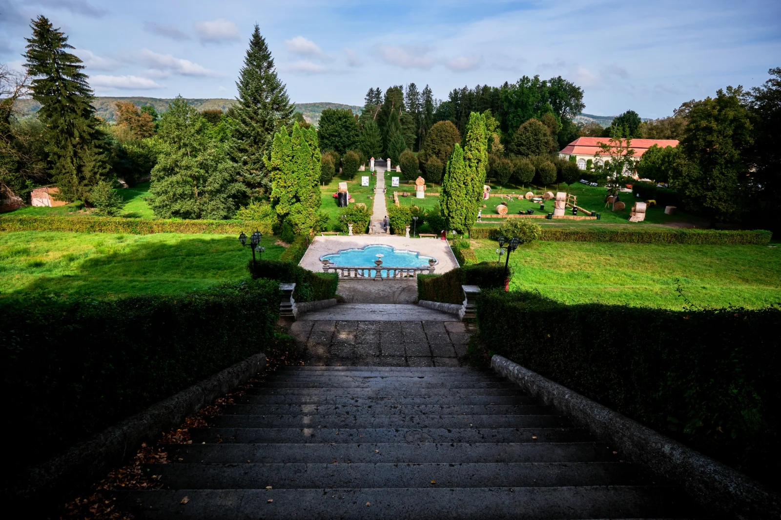 Țara Făgărașului - 100 Destinații România 23 - Palatul Brukenthal Avrig