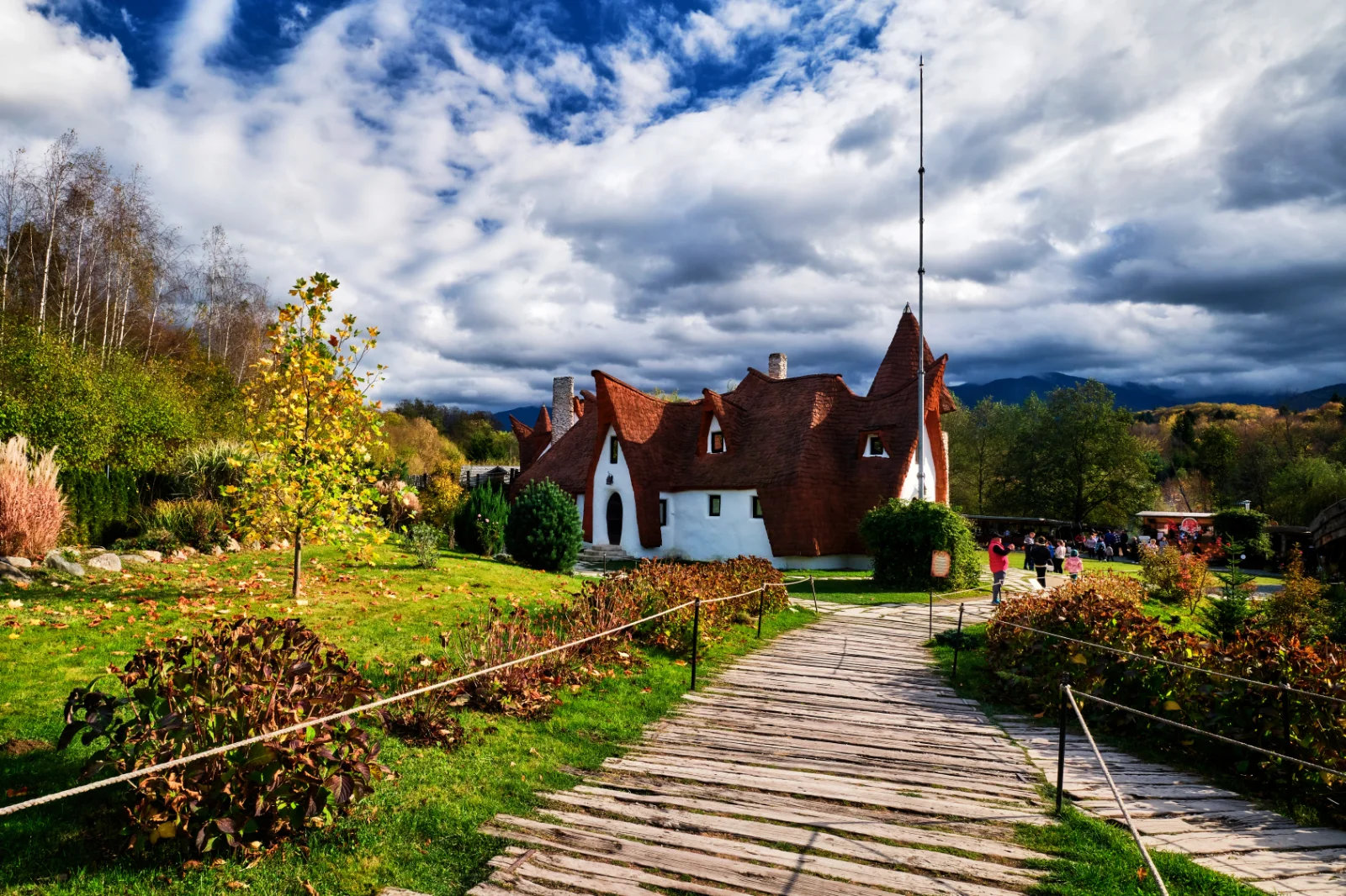 Țara Făgărașului - 100 Destinații România 60 - Castelul de Lut