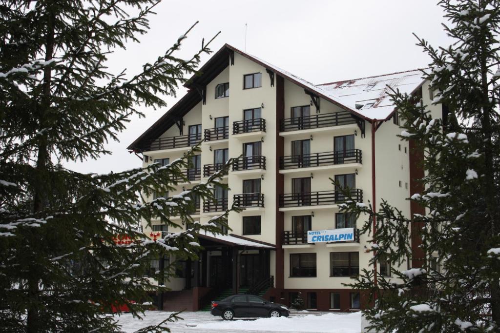 Cazare-in-Statiunea-Poiana-Brasov-Hotel-Crisalpin