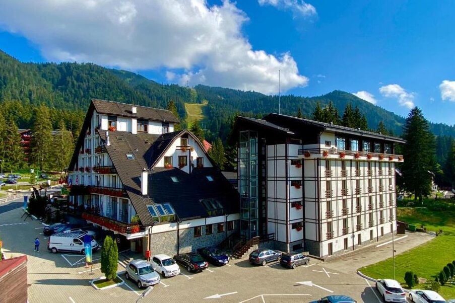 Cazare-in-Statiunea-Poiana-Brasov-Hotel-Escalade