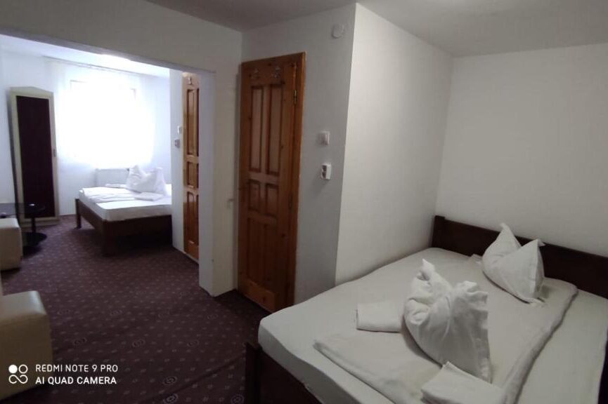 Cazare-in-Statiunea-Straja-din-Hunedoara-Casa-Miorita