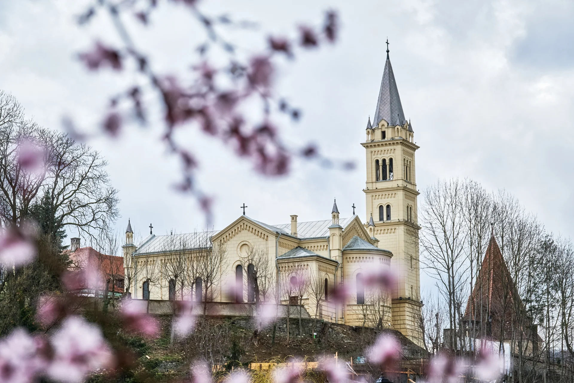 Sighișoara Cetatea Medievală 22 - Biserica Sfântul Iosif