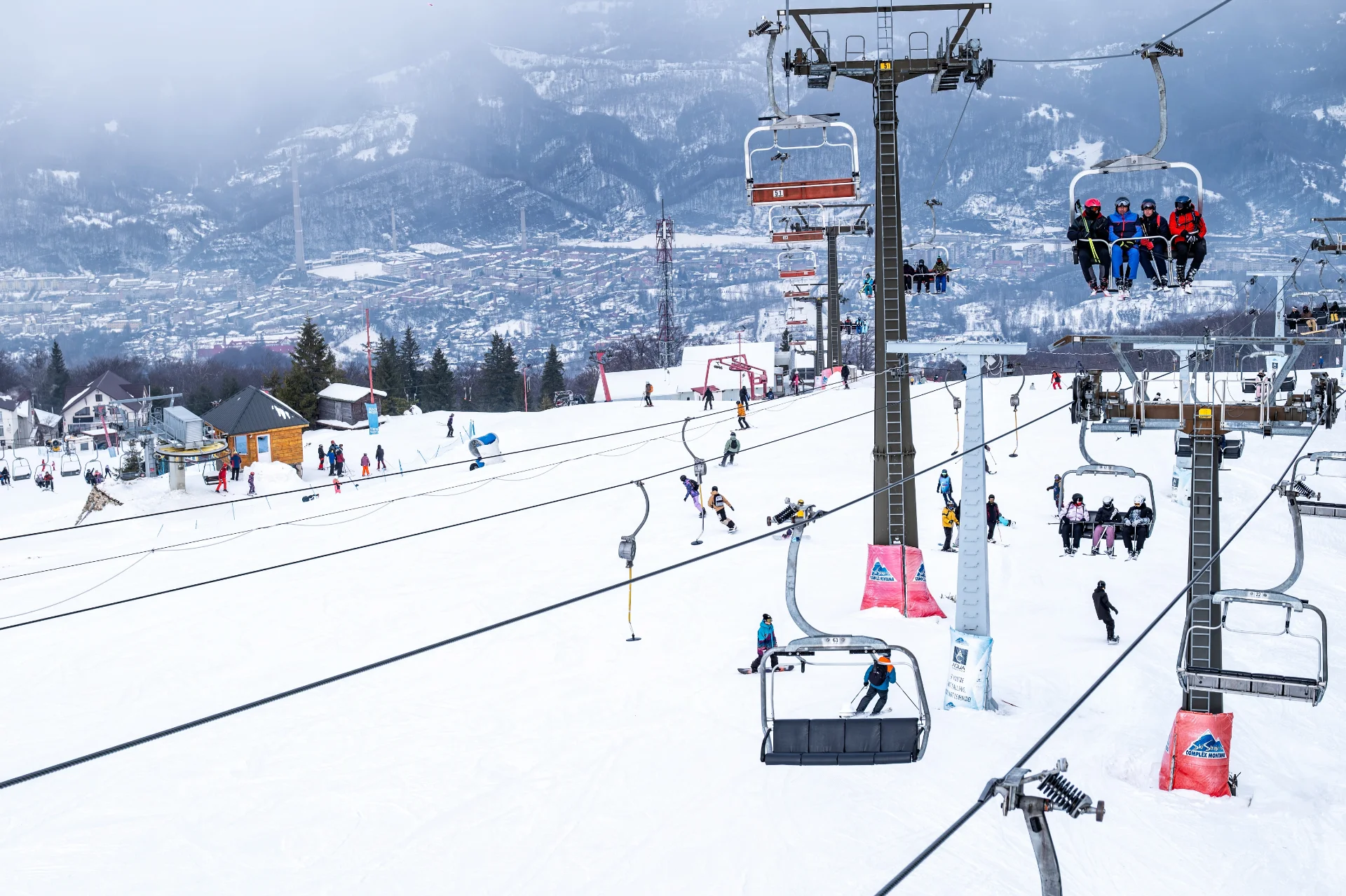 Statiunea de Schi Straja Hunedoara18