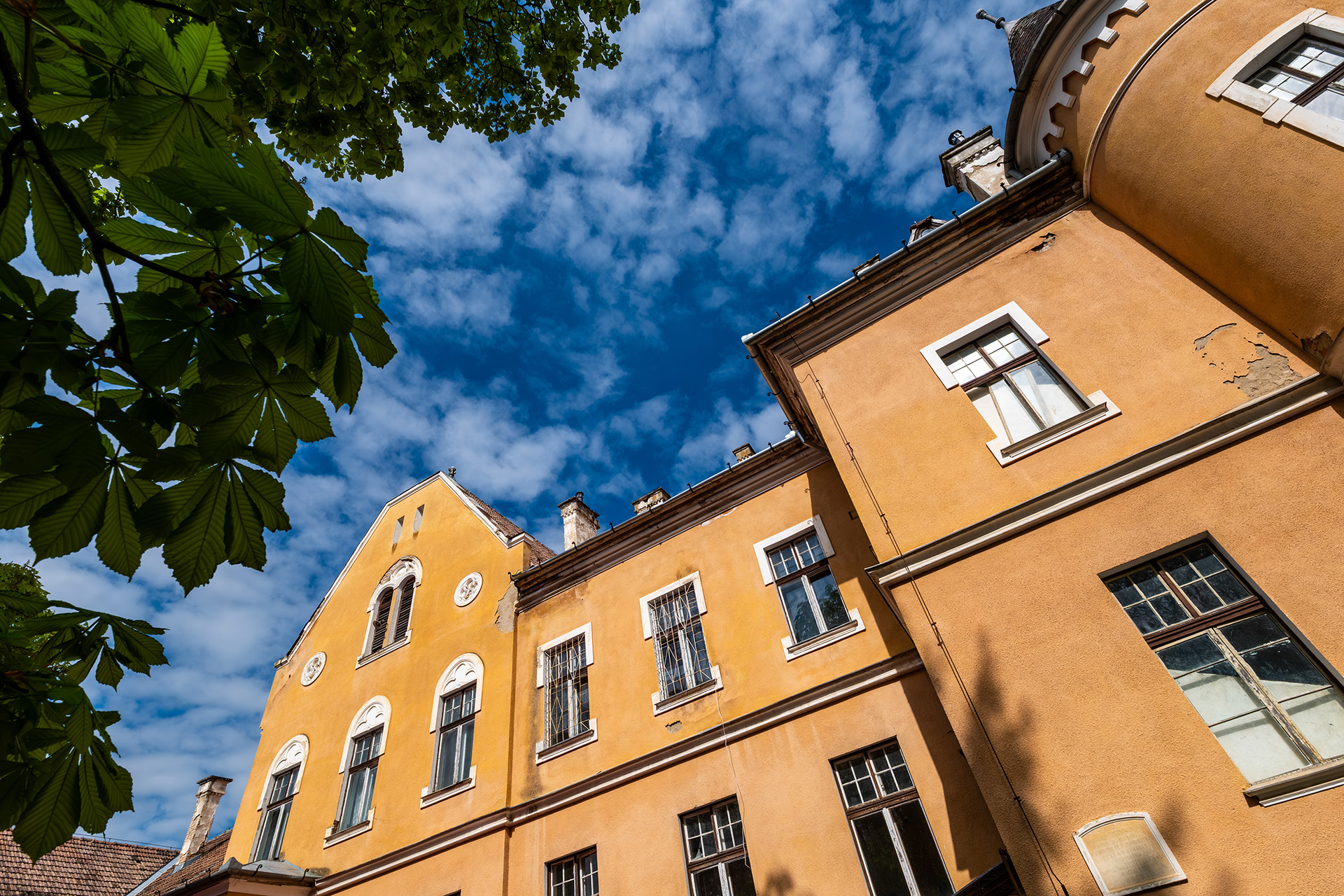 Ugron Castle in Zau de Câmpie
