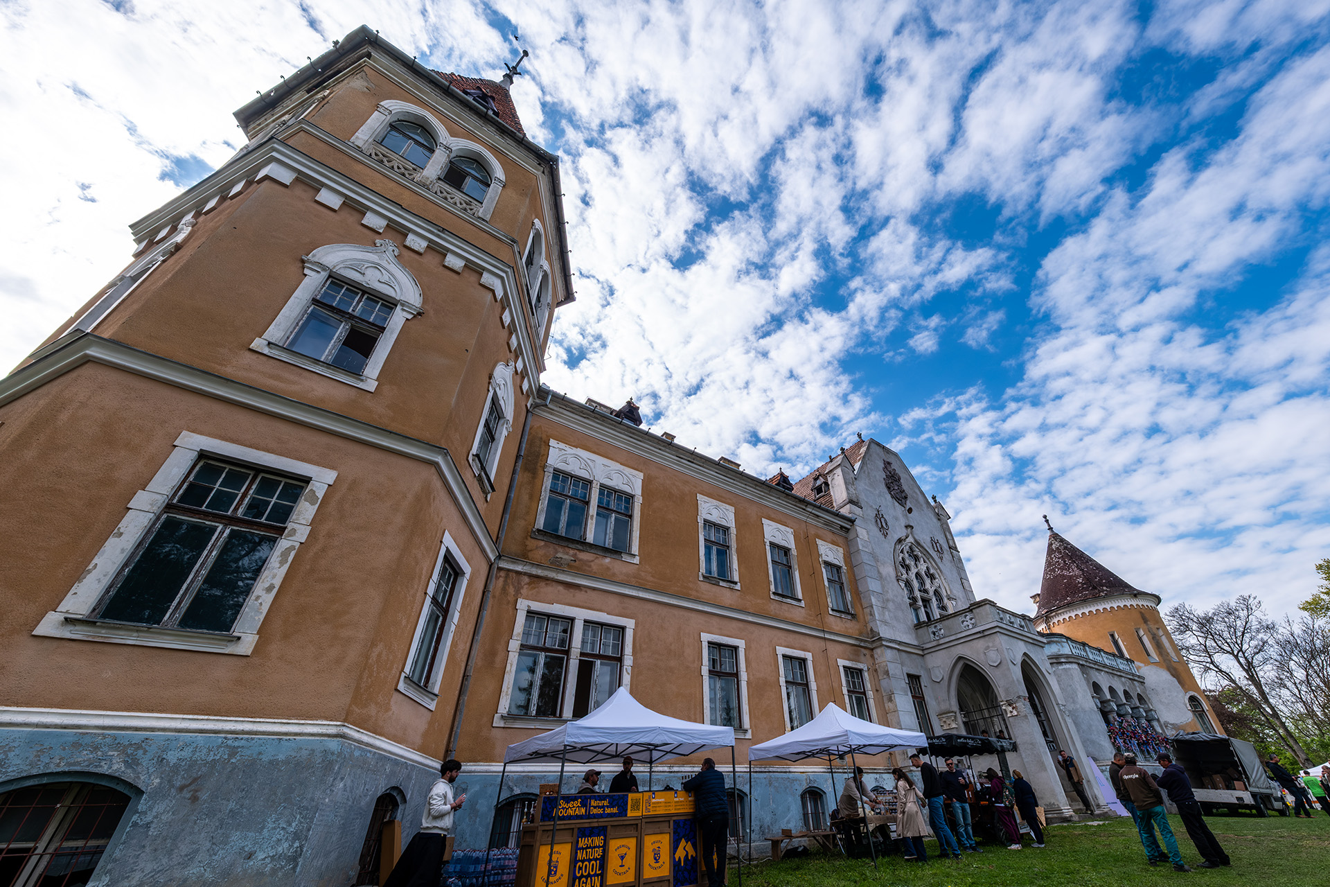Ugron Castle in Zau de Câmpie 02
