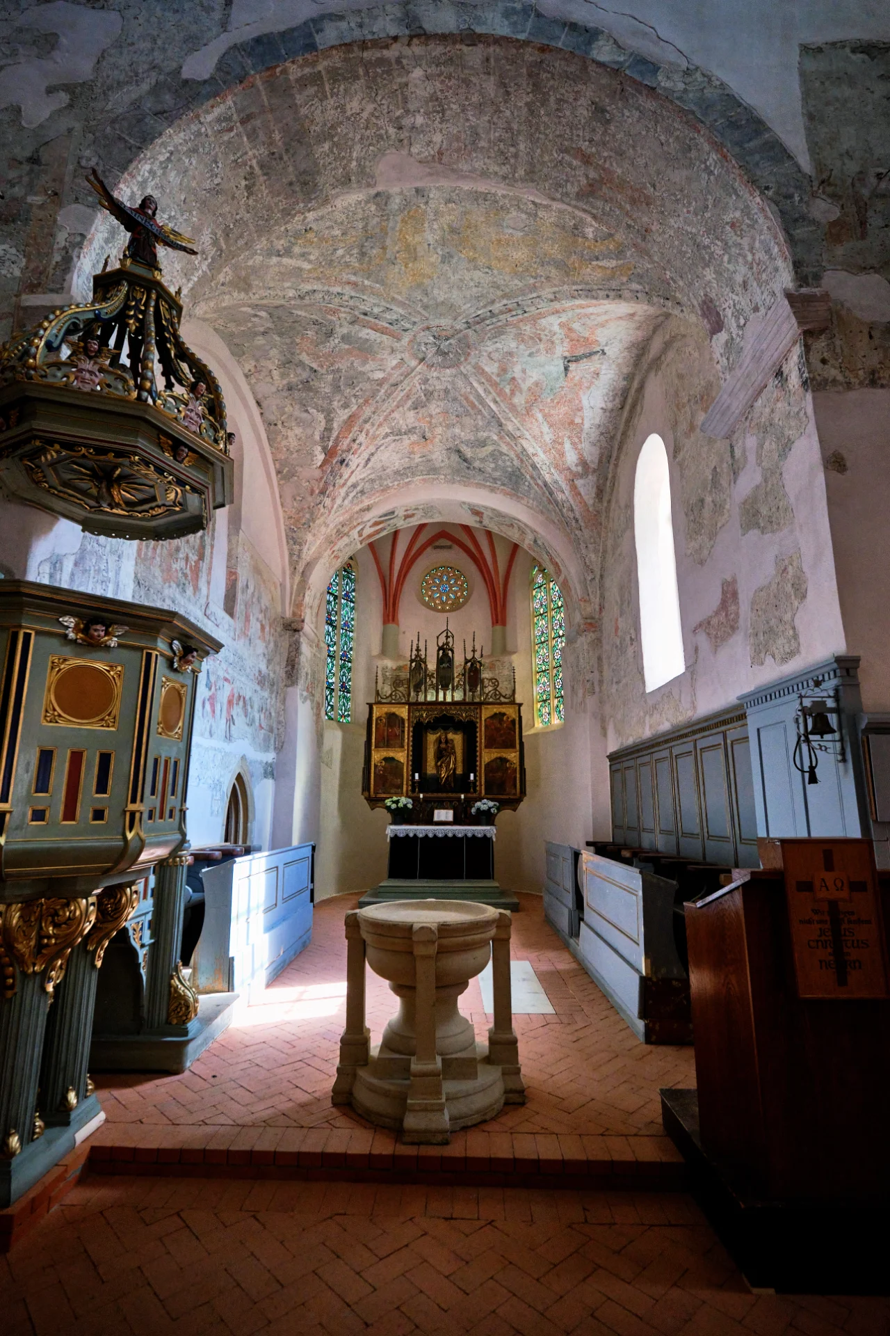 Mărginimea Sibiului - Destinații România 19 - Biserica Fortificată Cisnădie