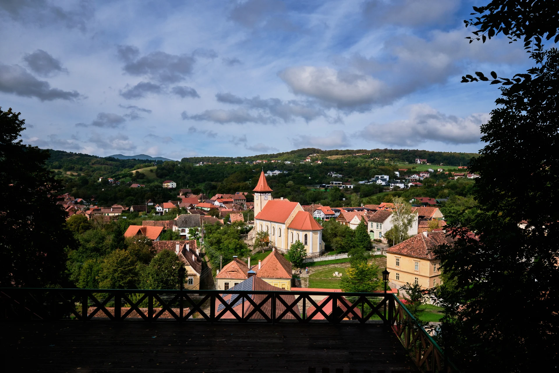 Mărginimea Sibiului - Destinații România 22 - Biserica Evanghelică Cisnădioara