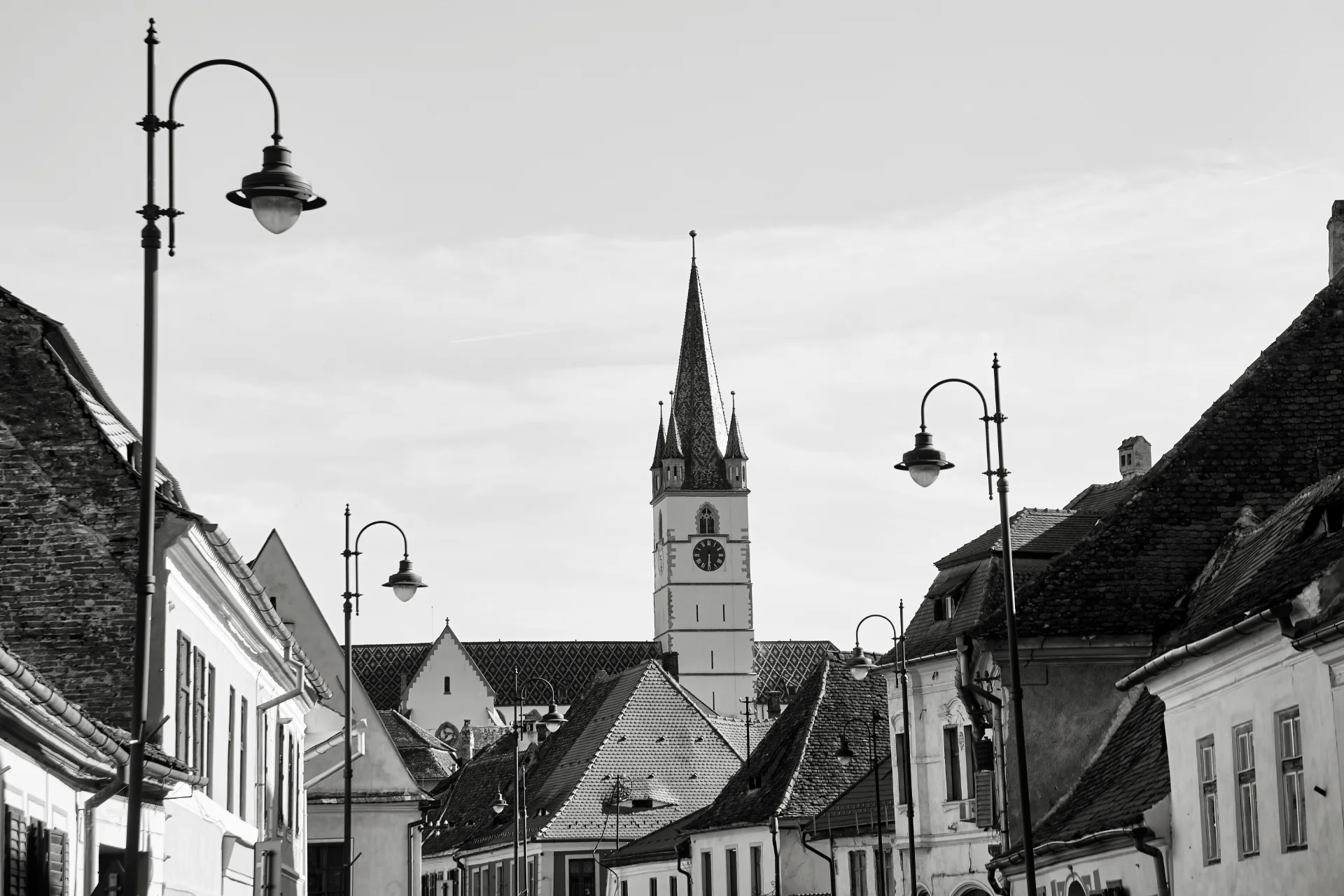 Orașul Sibiu - Destinații România 09 - Biserica Evanghelică din Orașul de Jos