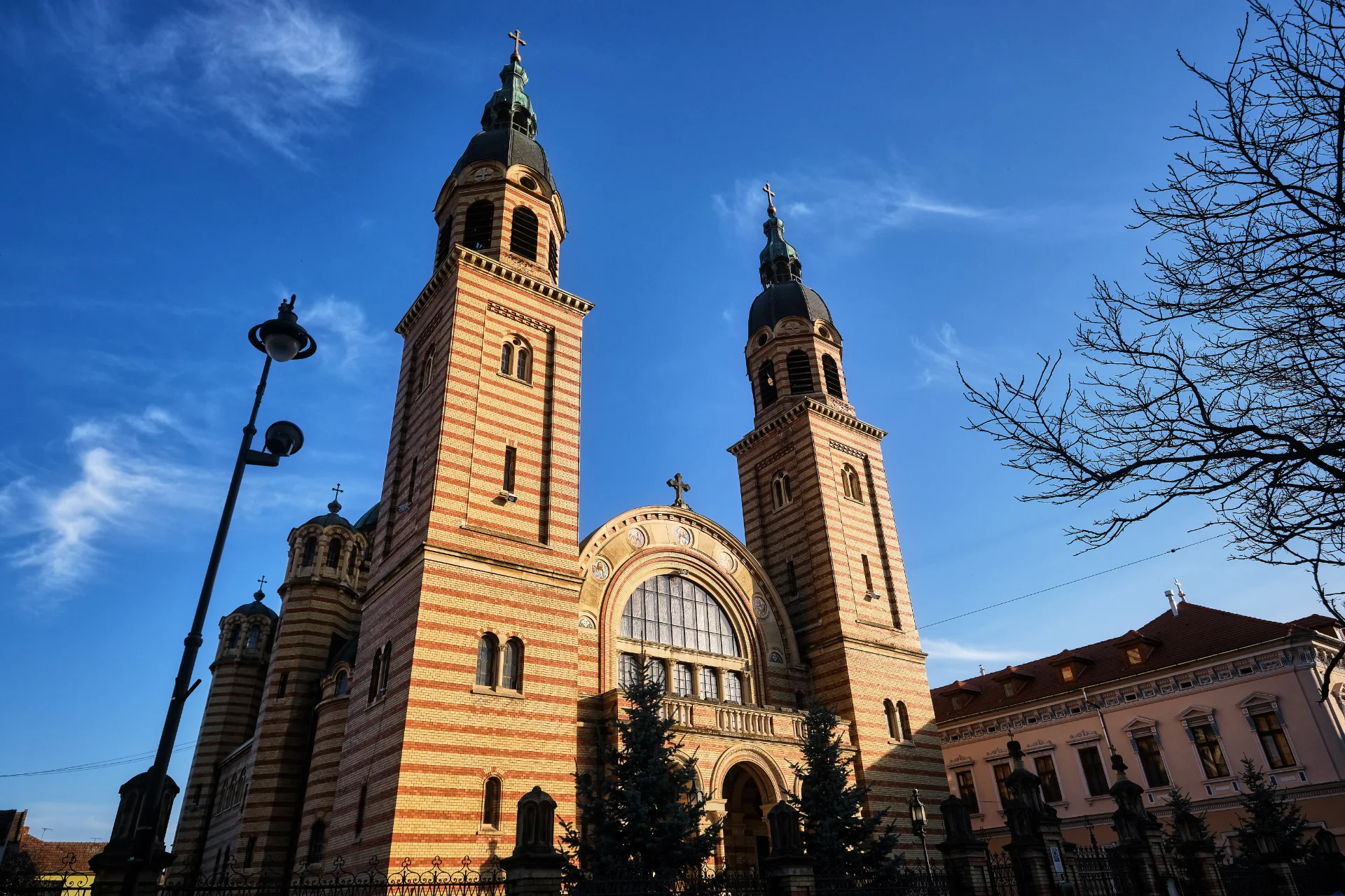 Orașul Sibiu - Destinații România 18 - Catedrala Ortodoxă