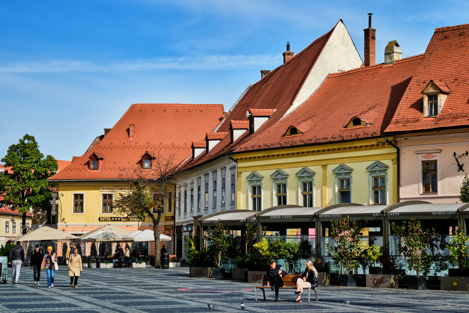 Orașul Sibiu - Destinații România 41 - Piața Mare