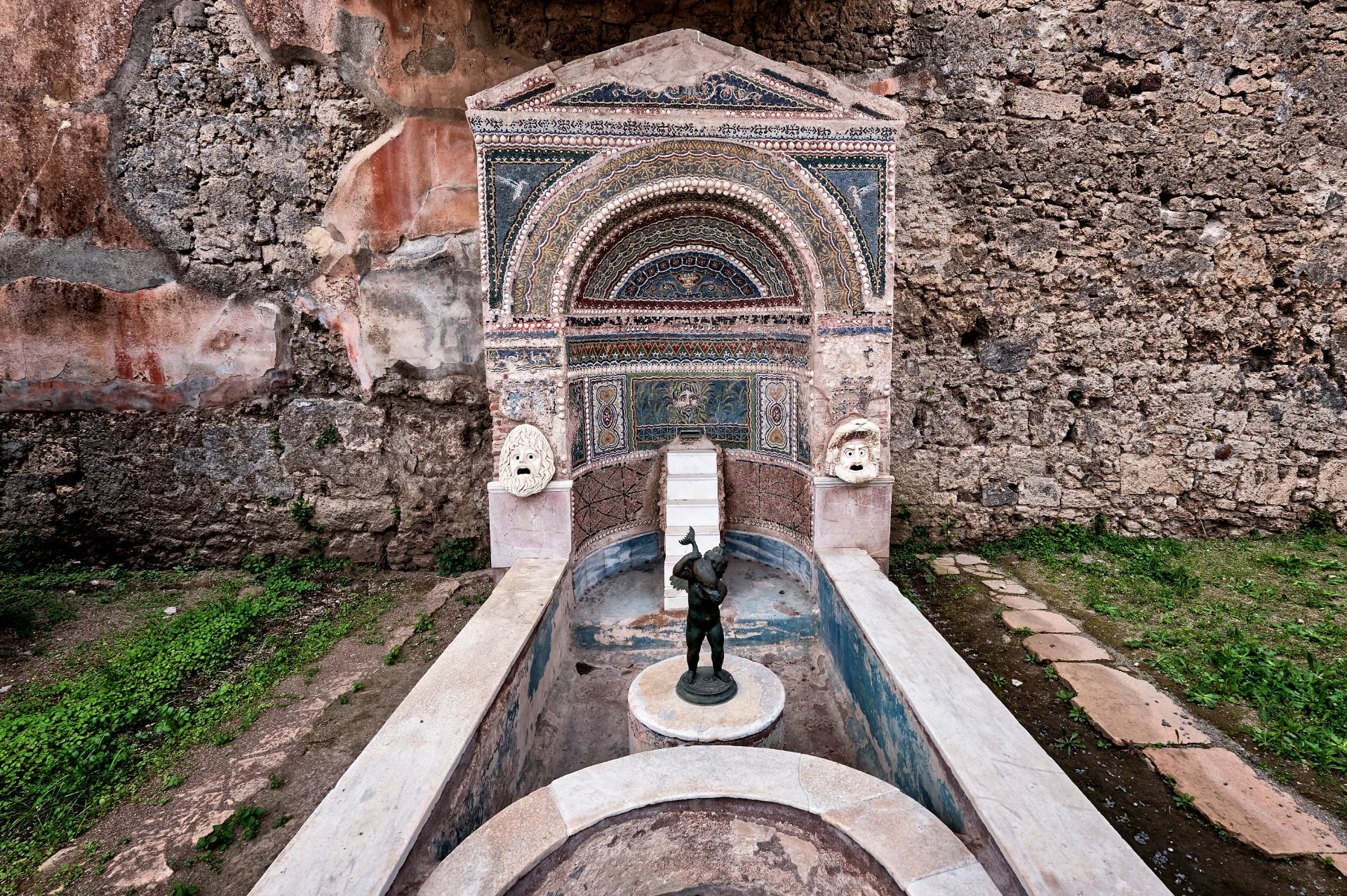 Pompeii Archaeological Complex near Naples 03