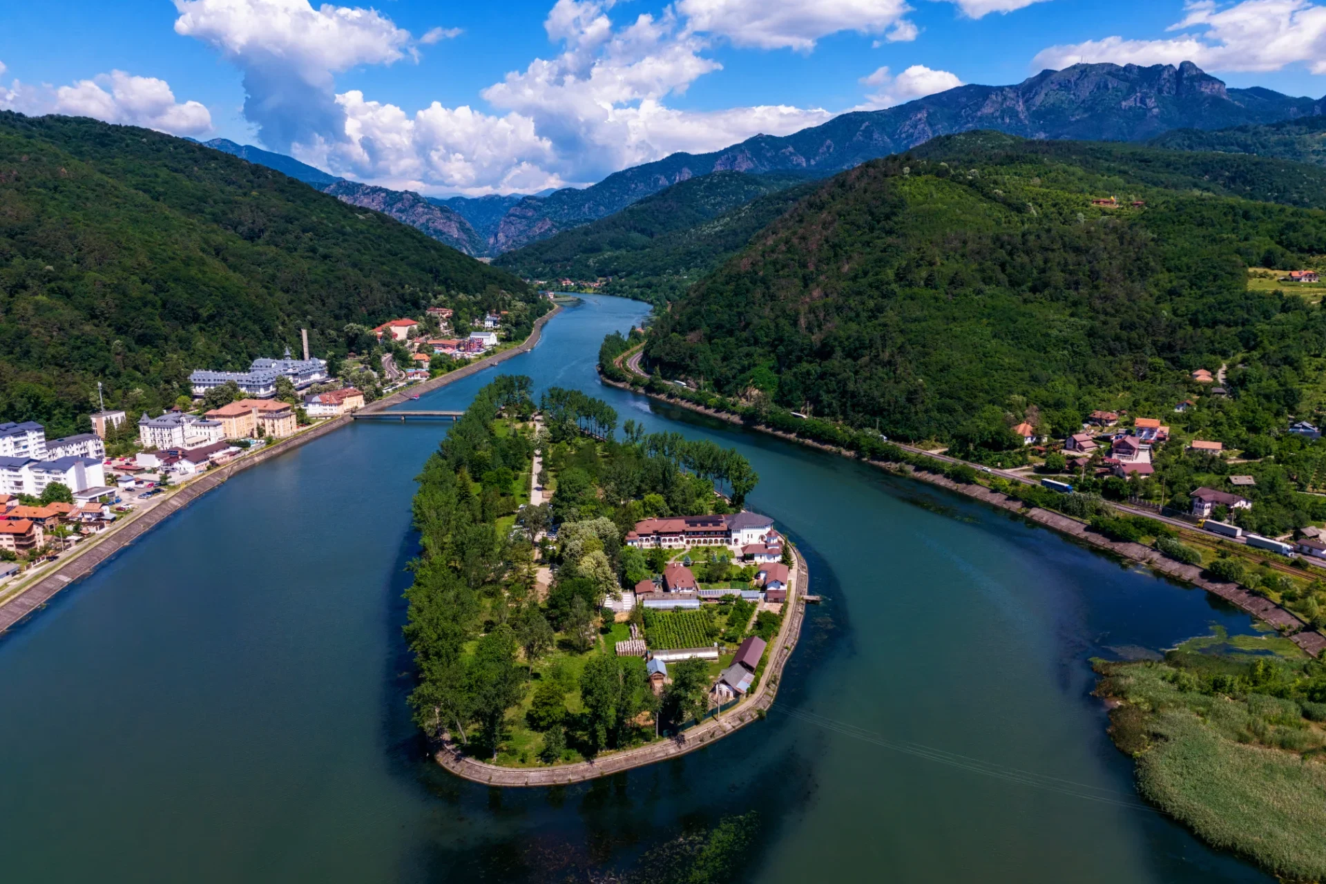 Cozia National Park - Destinations of Romania - Ostrov Monastery in Călimănești