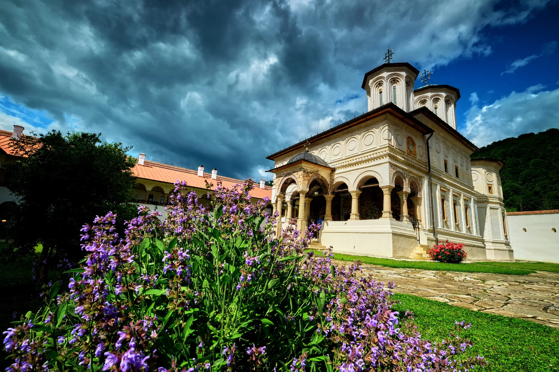 Horezu si Împrejurimile - Destinații România 19 - Mănăstirea Hurezi