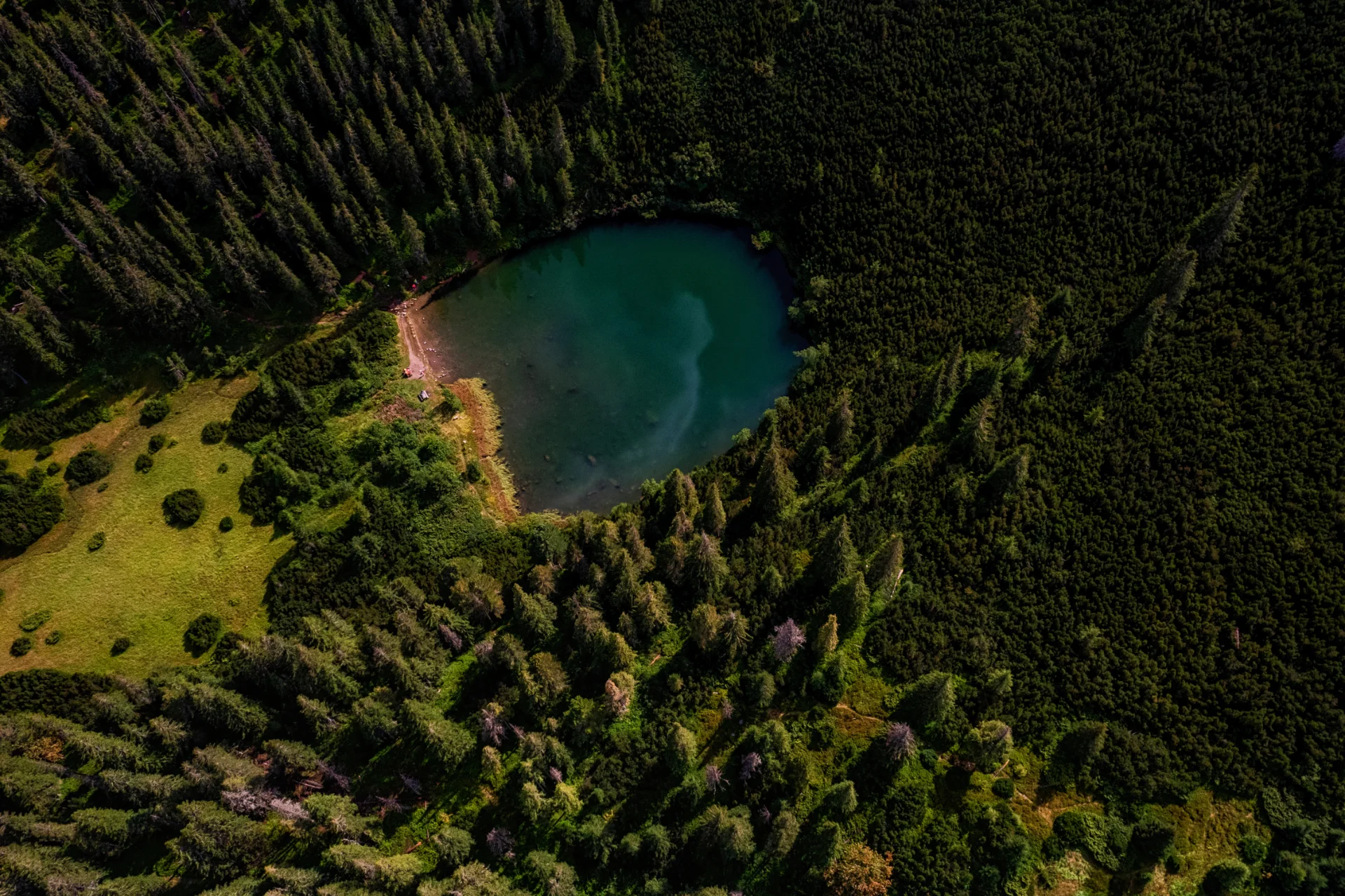 Iezerul Șureanu - Șoseaua Transalpina - Destinații România 30