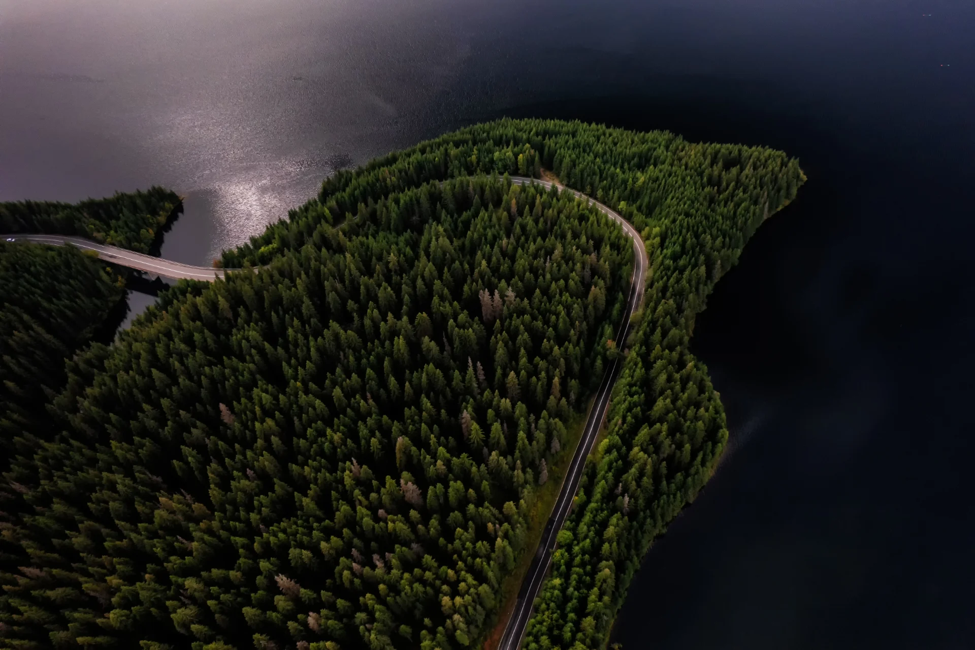 Lacul Oașa - Șoseaua Transalpina - Destinații România 24