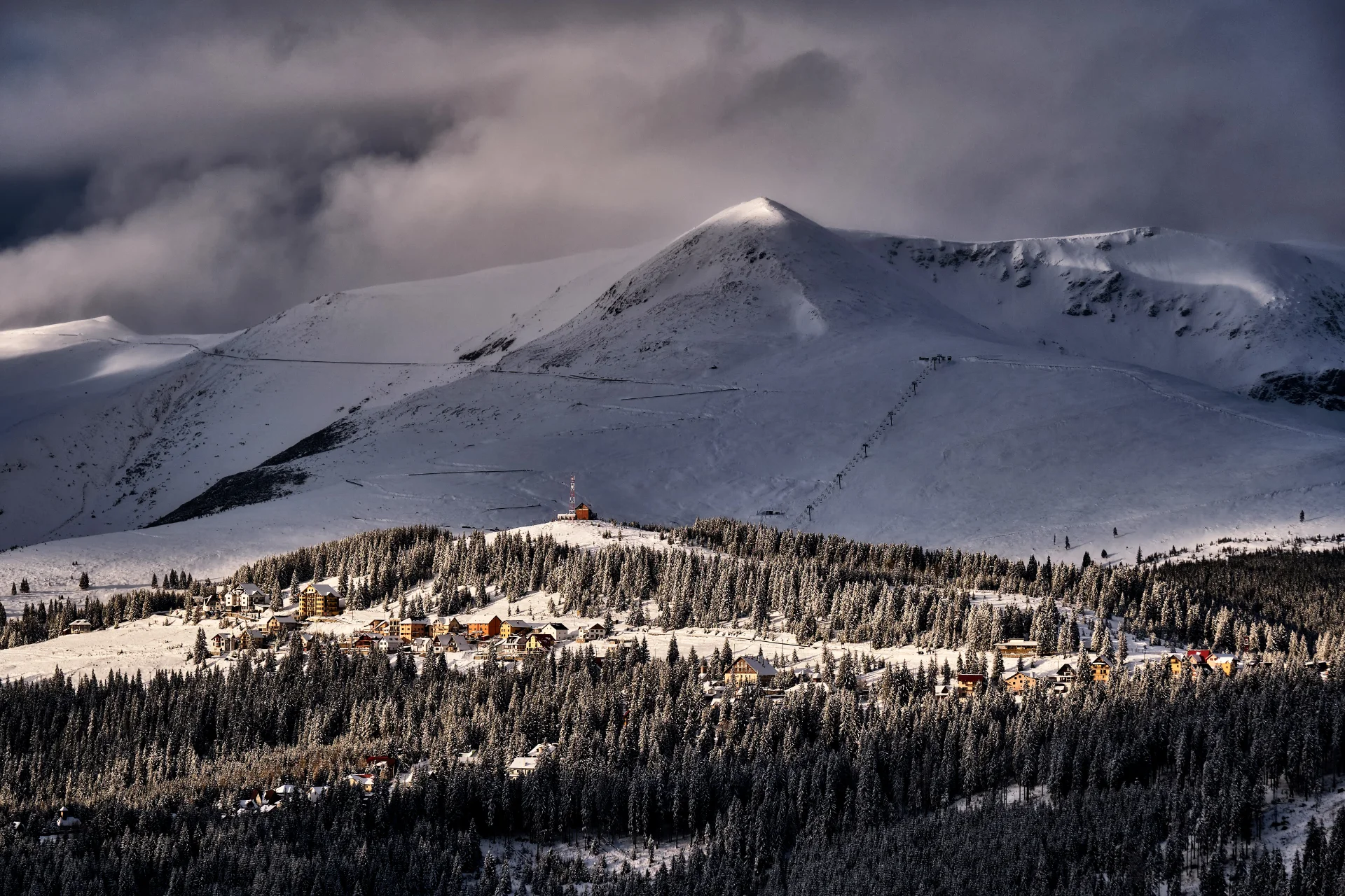 Stațiunea Rânca - Șoseaua Transalpina - Destinații România 51
