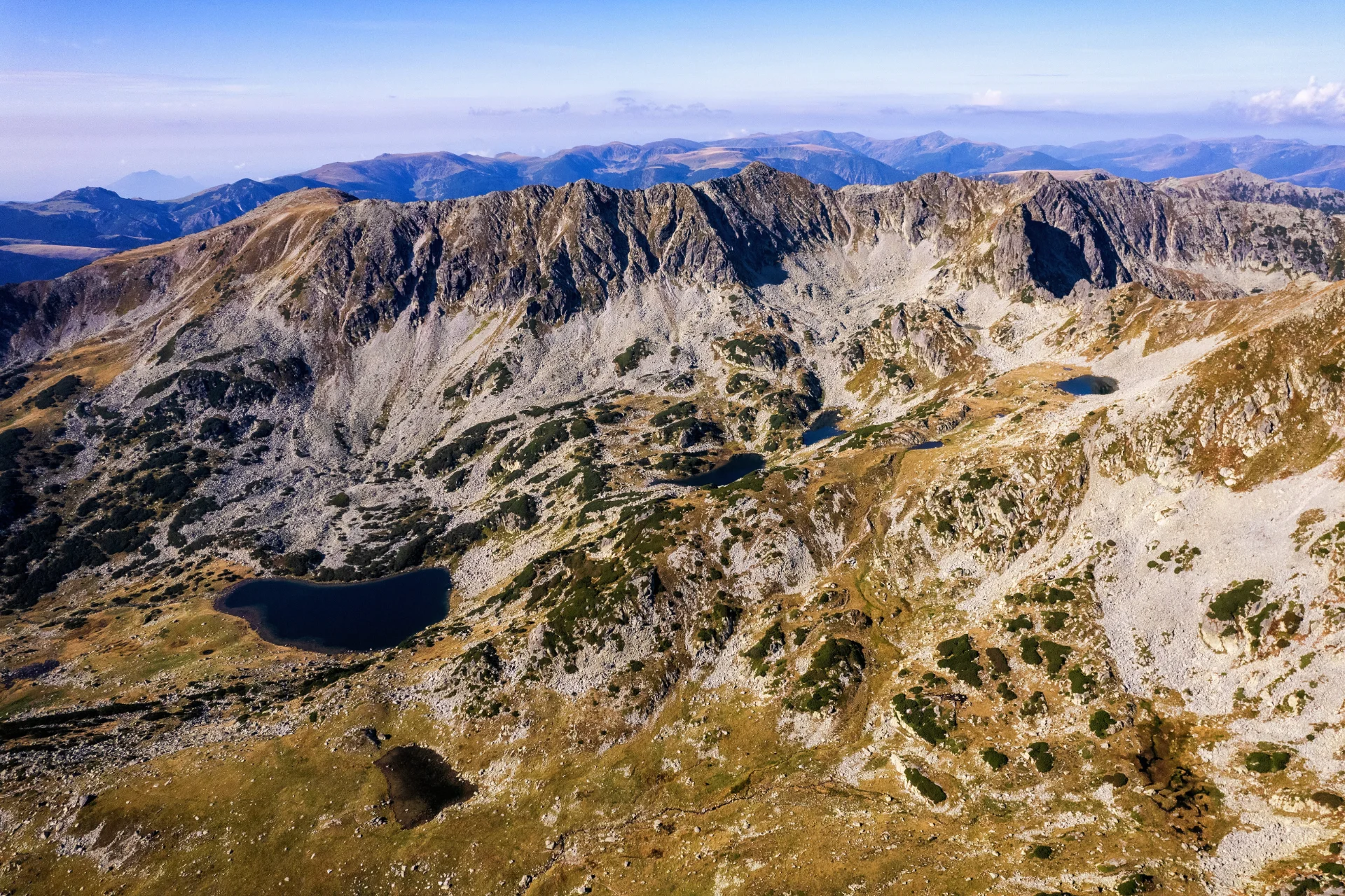 Căldarea Glaciară Bucura - Parcul National Retezat - Destinatii Romania 19 (1)