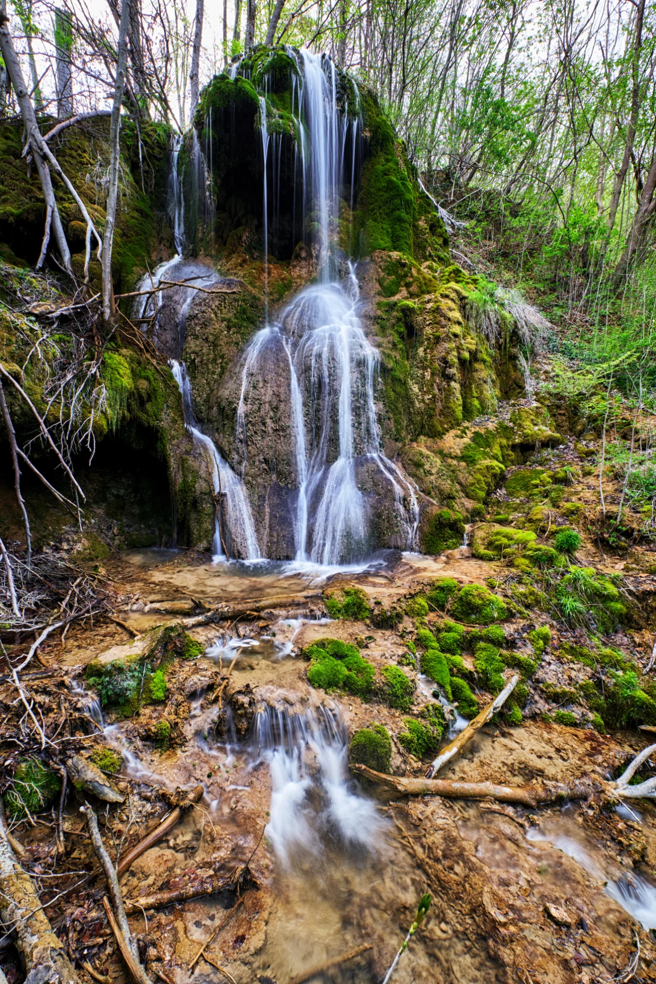 Cascada Moldăvița - Parcul Natural Portile de Fier - Destinatii Romania 74